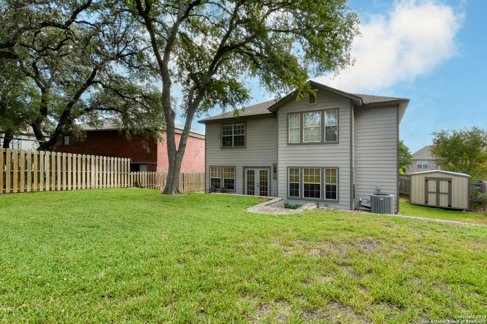 9015 Limestone Hill