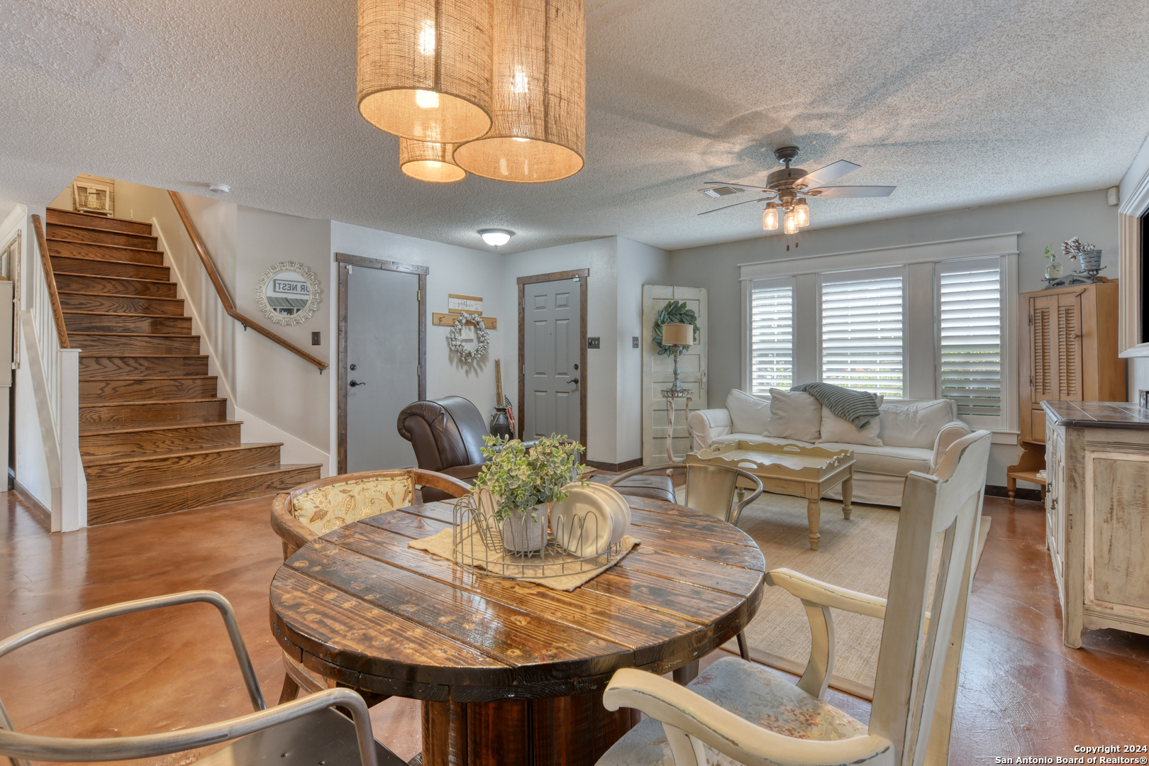 9015 Limestone Hill