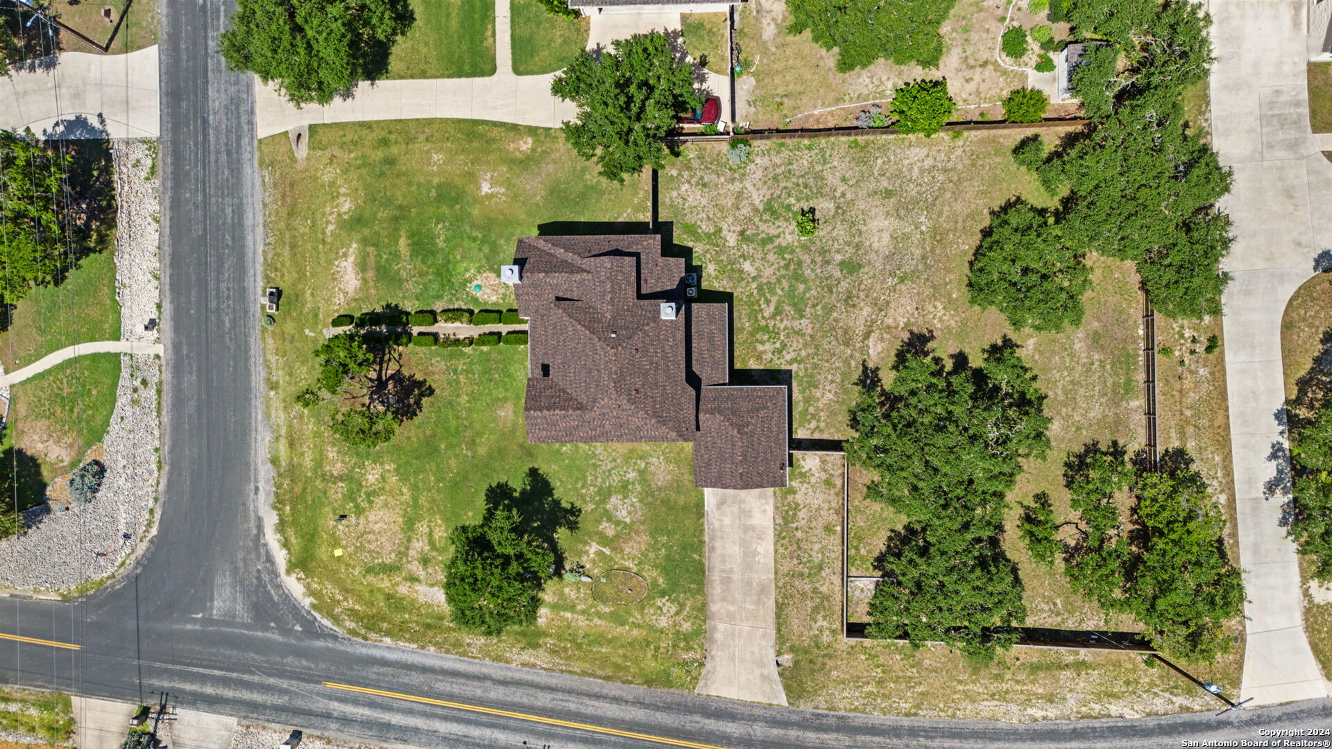 25658 GREEN RIVER DR