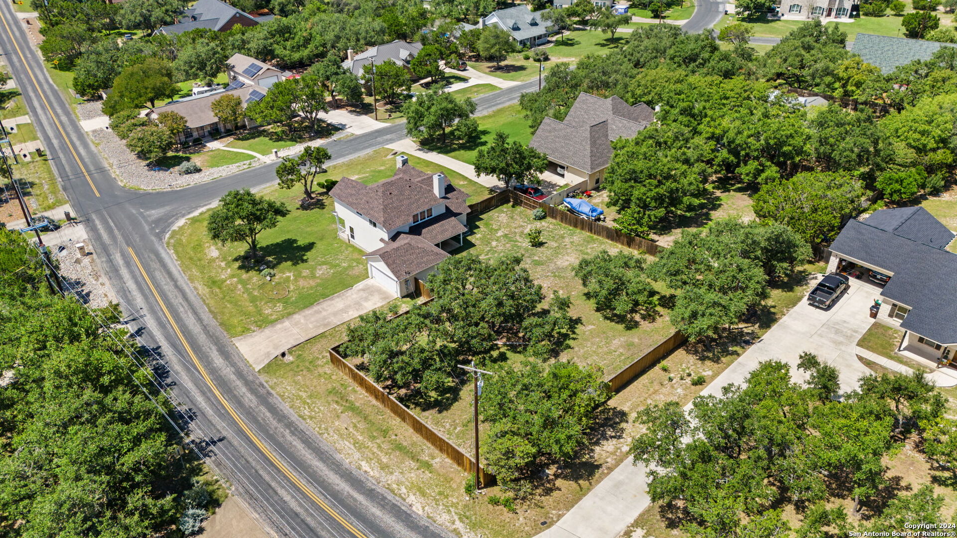 25658 GREEN RIVER DR