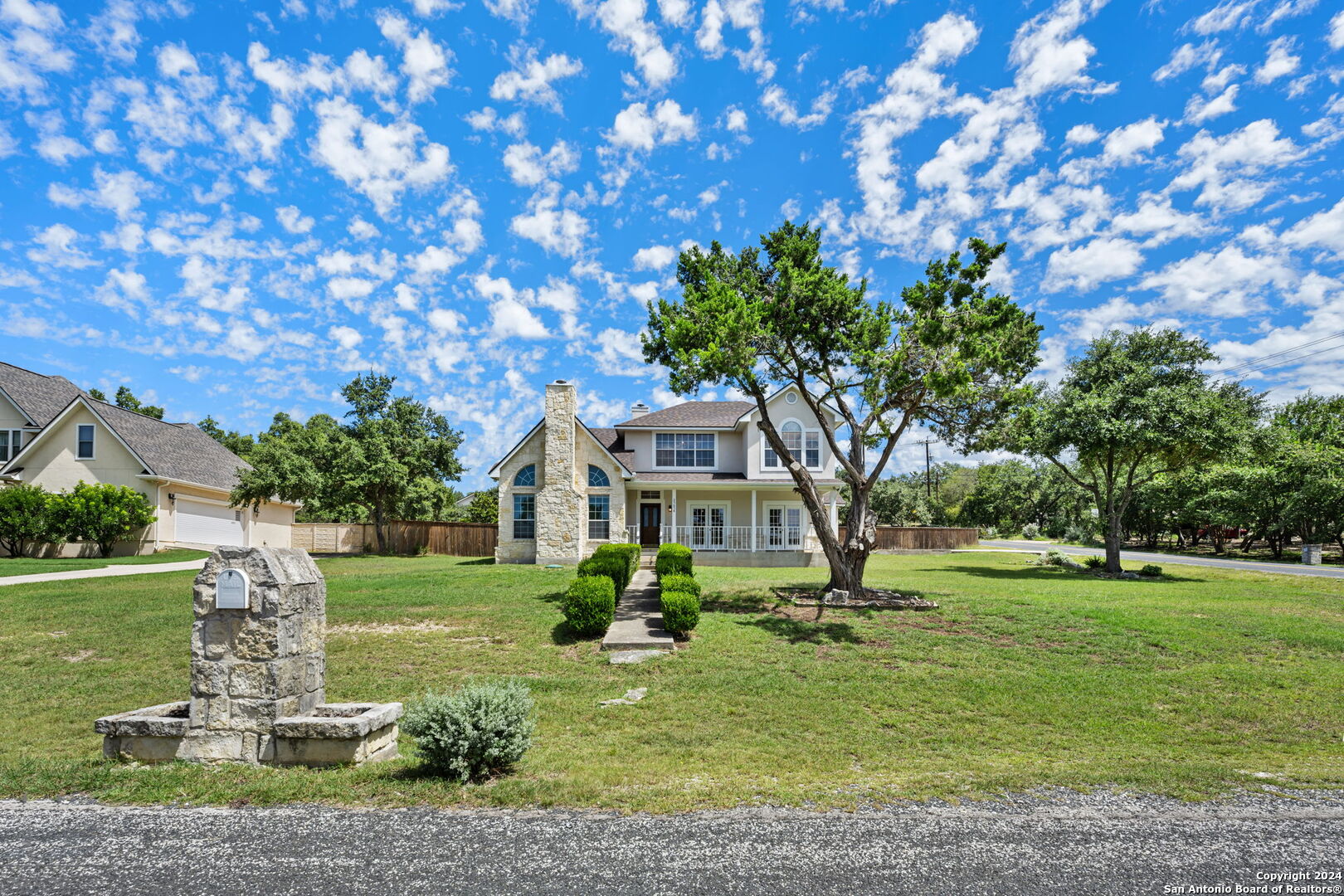25658 GREEN RIVER DR