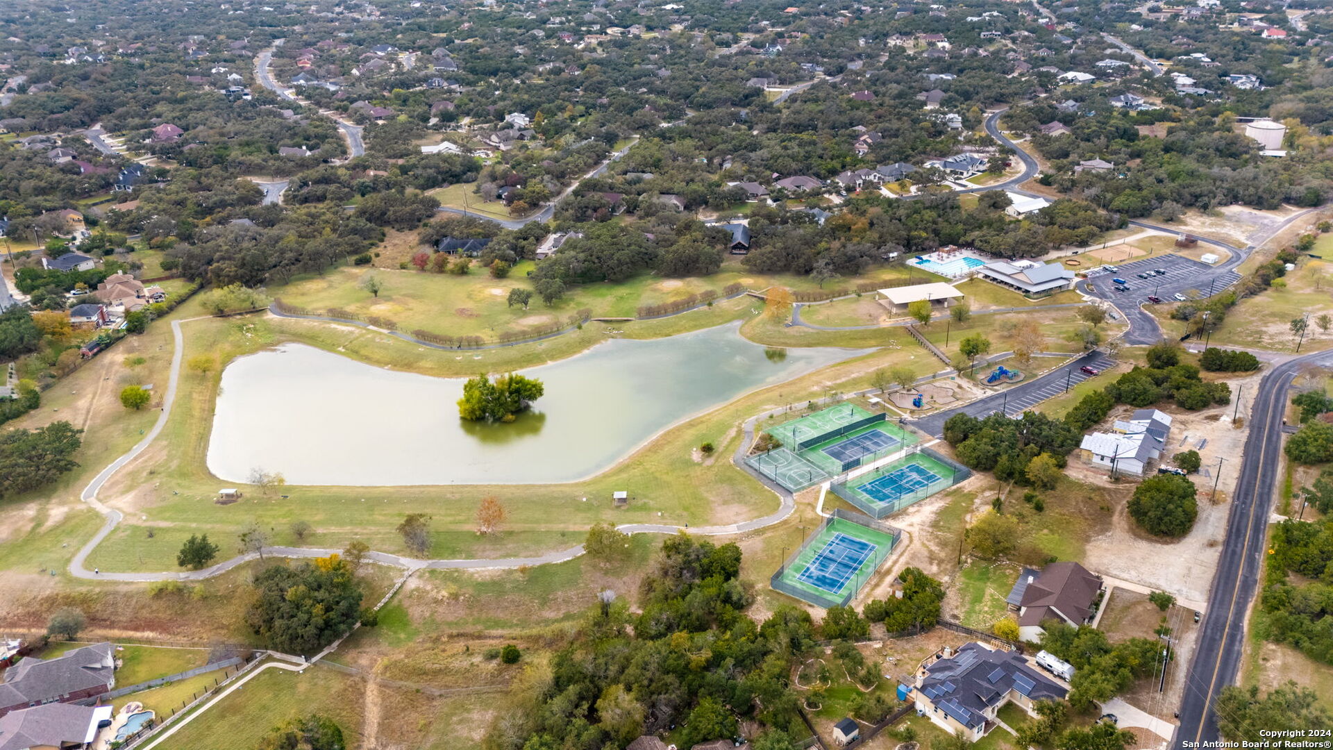 25658 GREEN RIVER DR