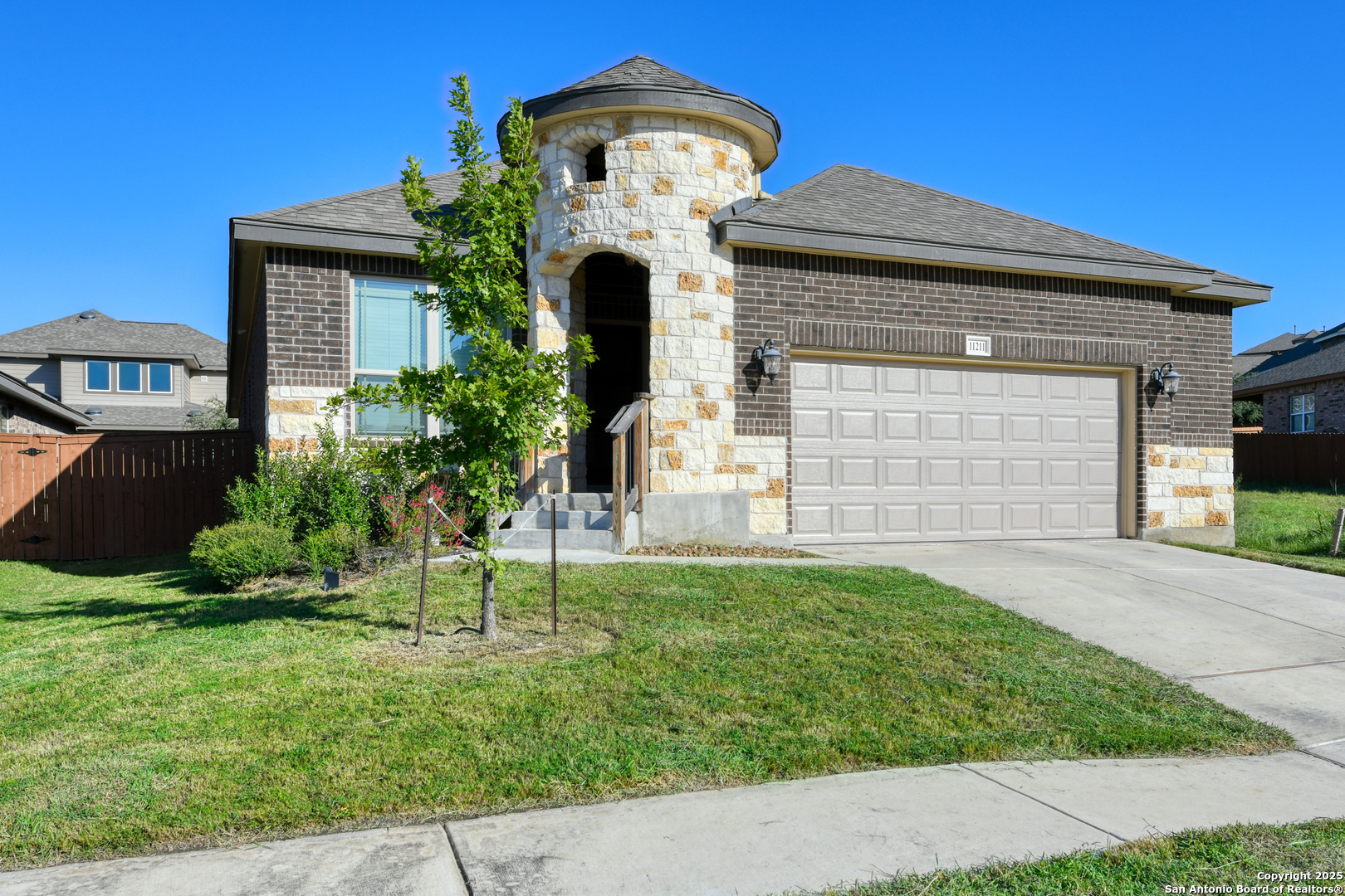 11211 BEGONIA ROCK