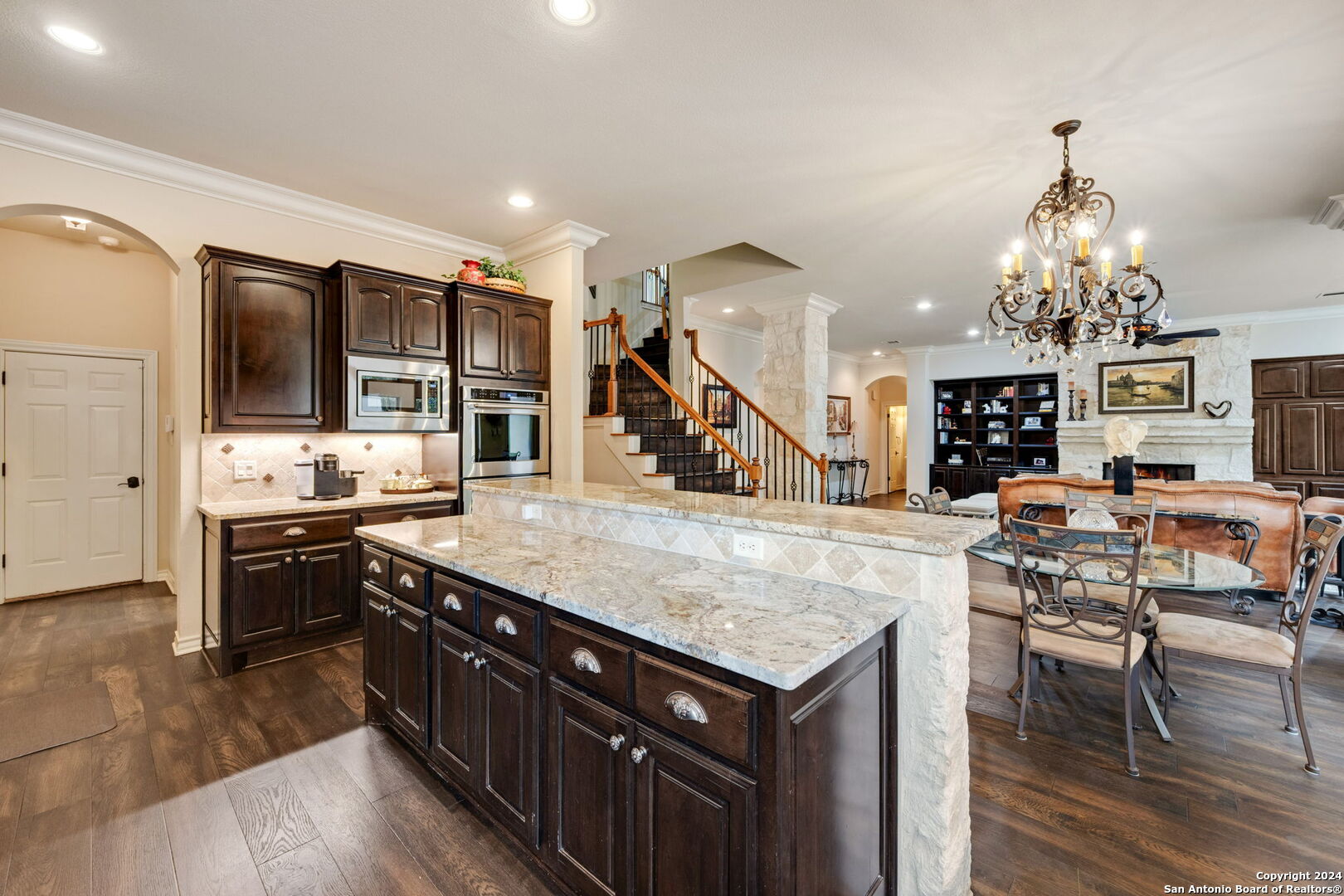 2931 IVORY CREEK