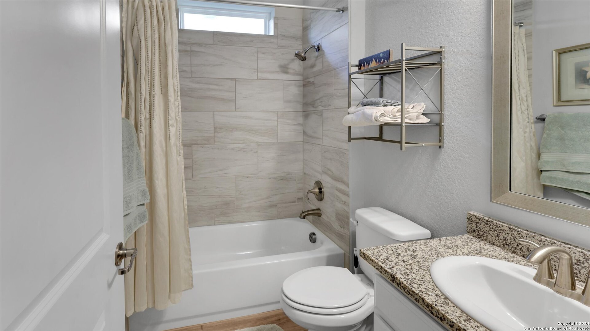 22842 RIO SALADO