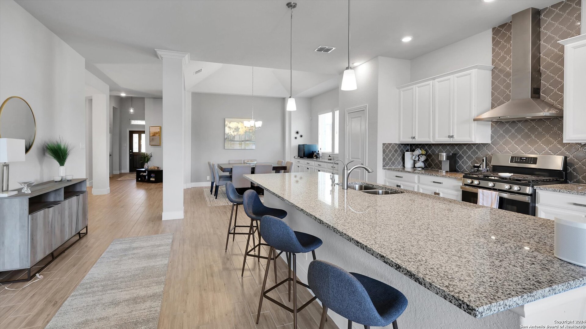 22842 RIO SALADO