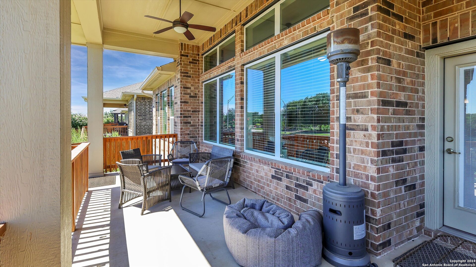 22842 RIO SALADO