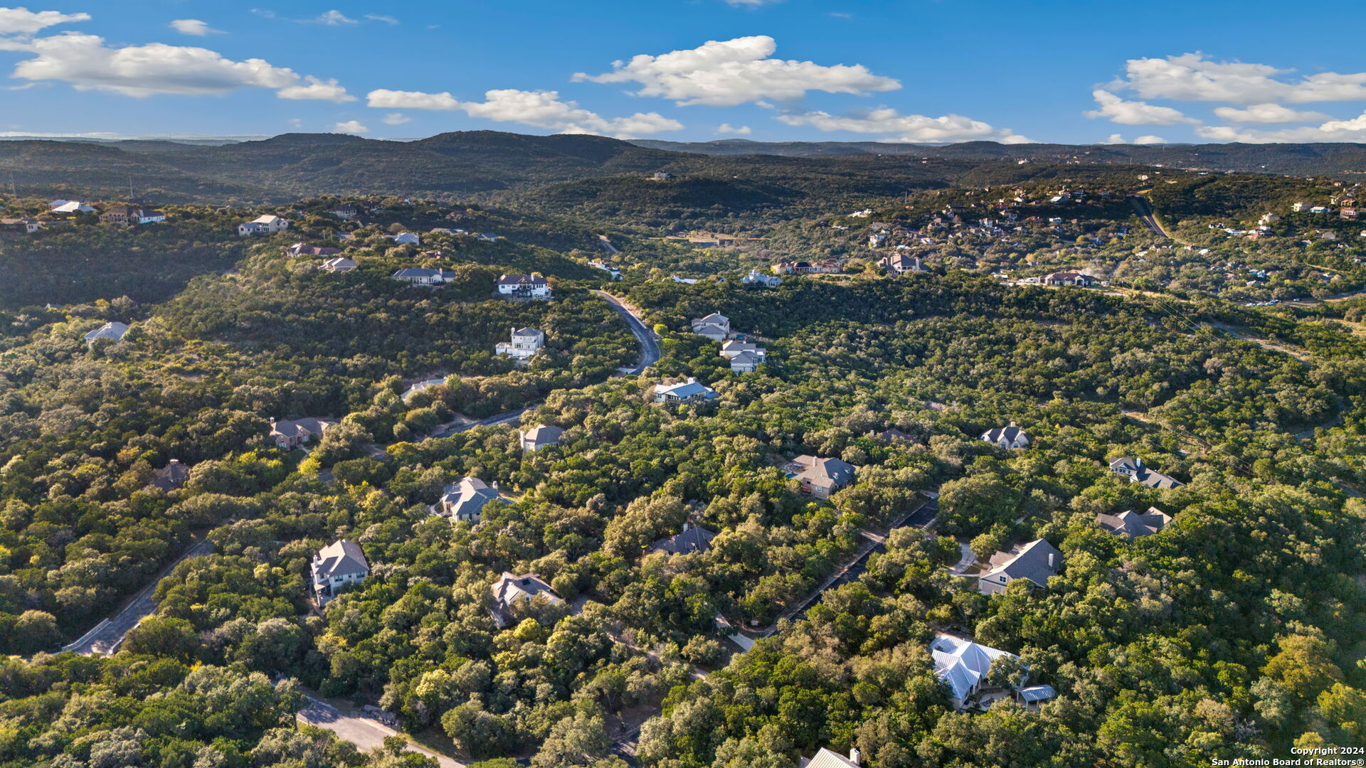 15921 REYES RDG