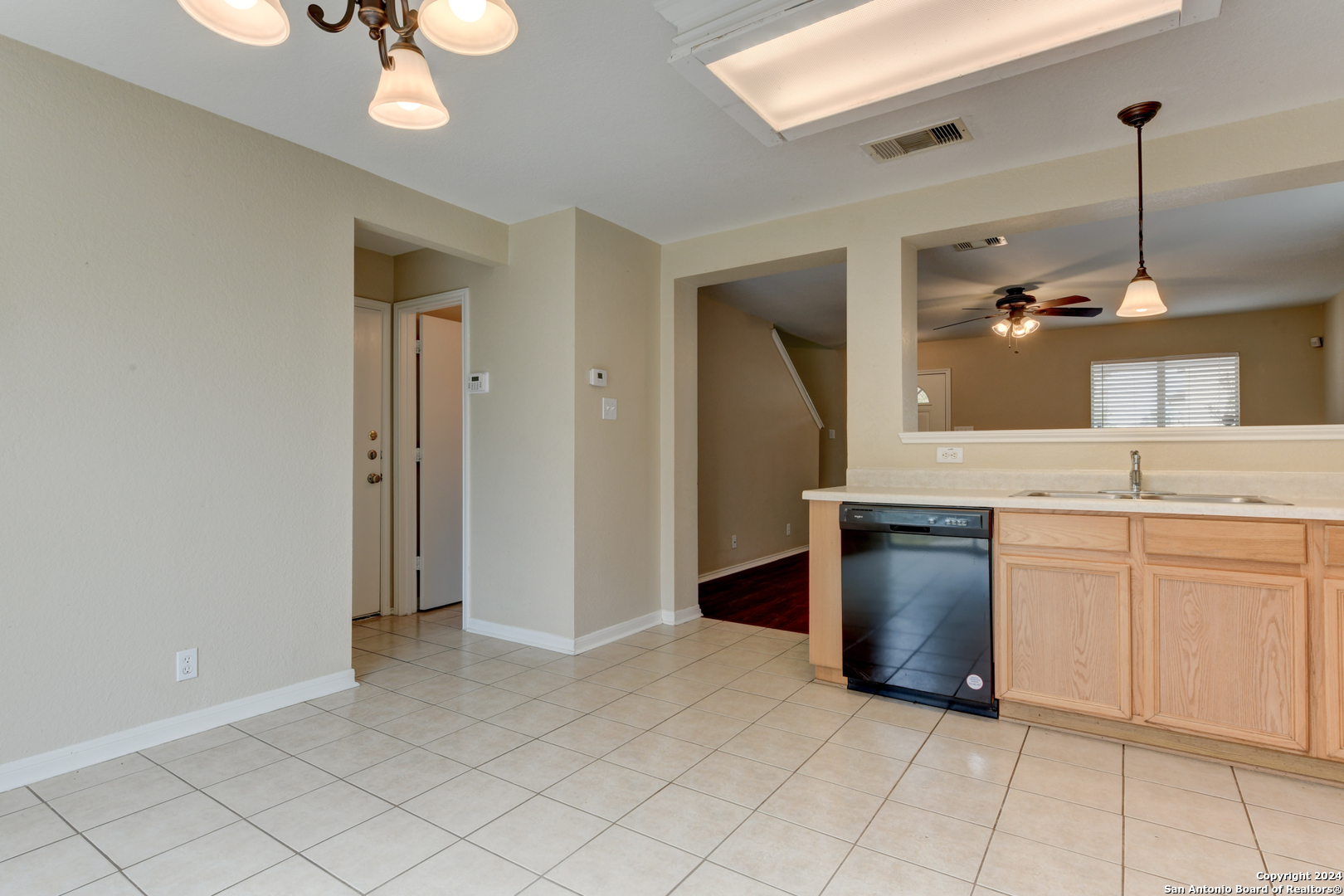 6614 TABAK FARM