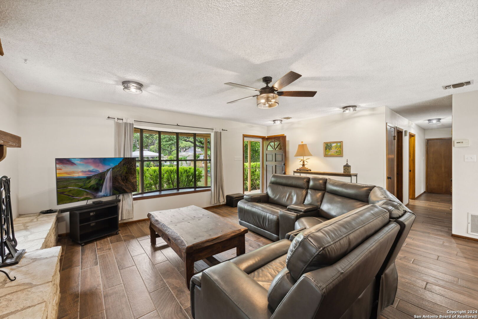 28735 WATERVIEW DR