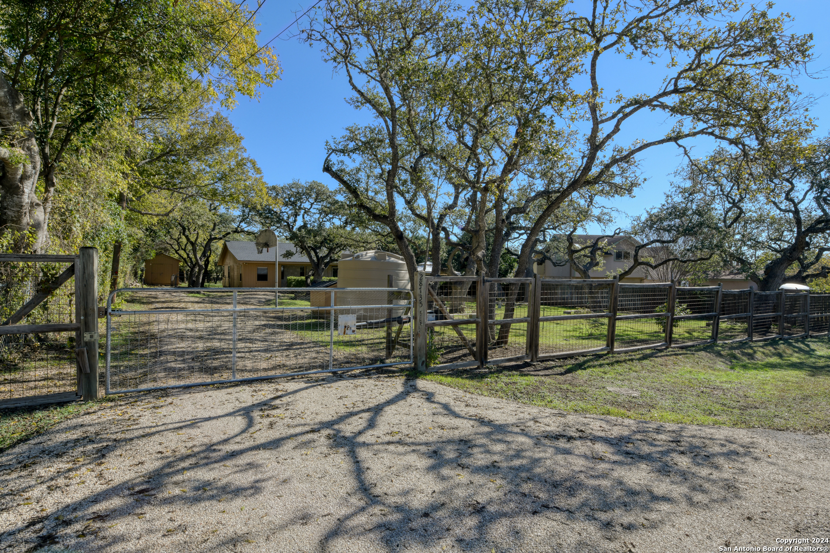 28735 WATERVIEW DR