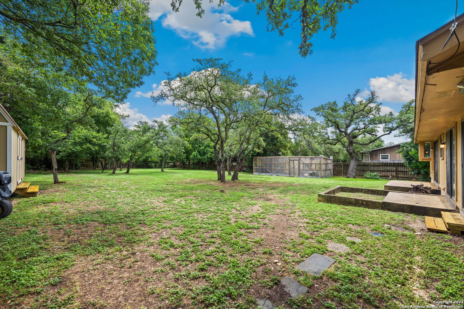 28735 WATERVIEW DR