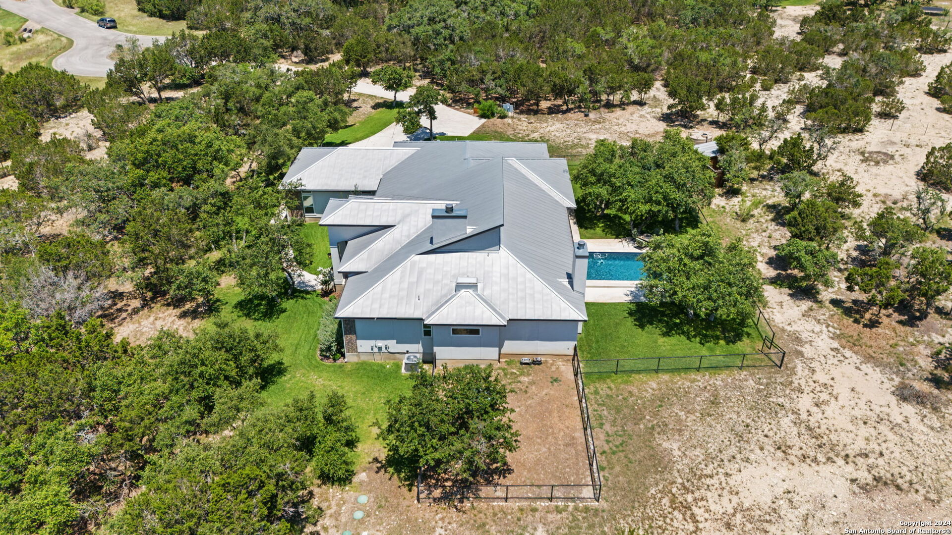 1114 Savanna