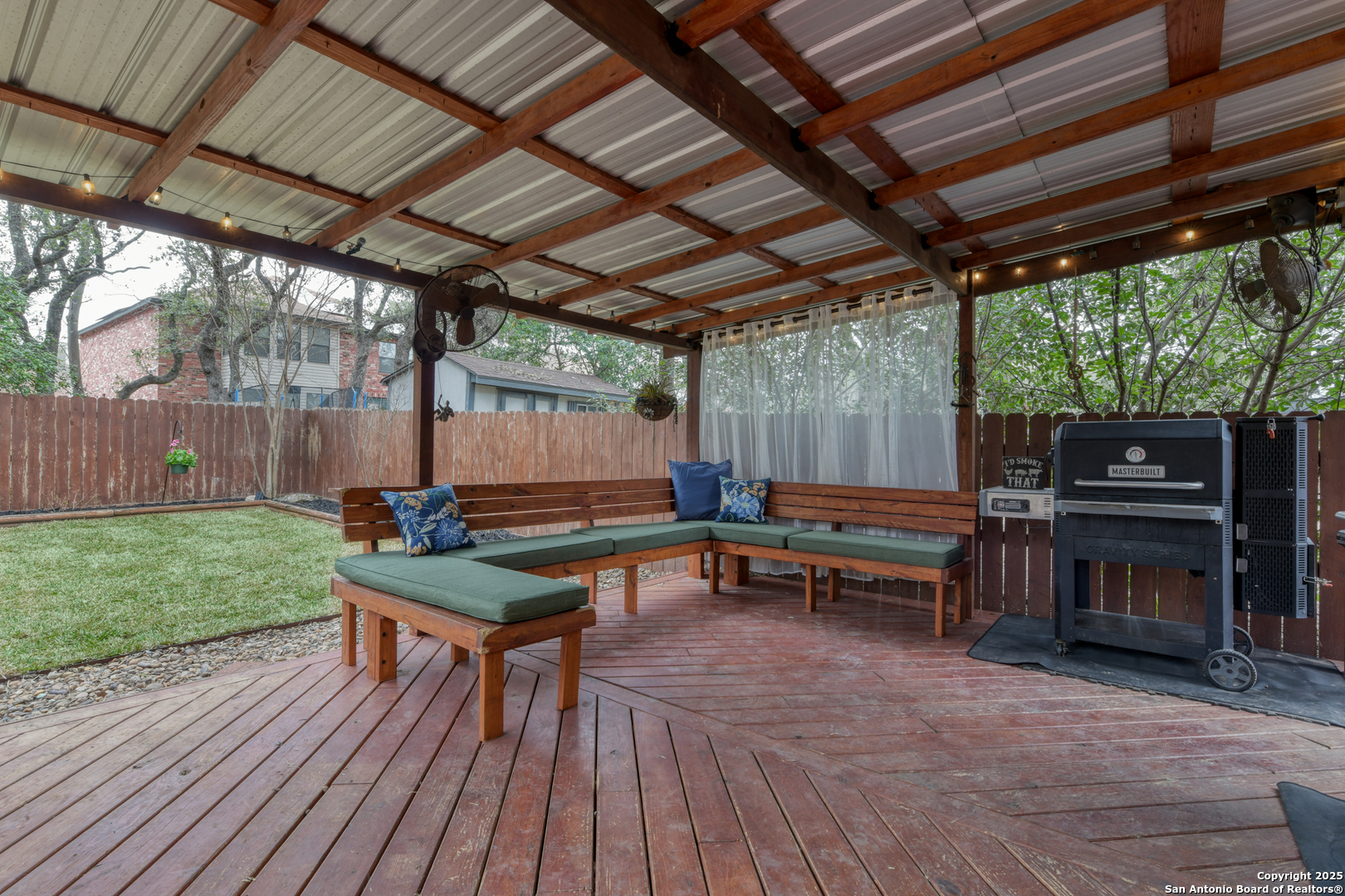9295 RIDGE POST