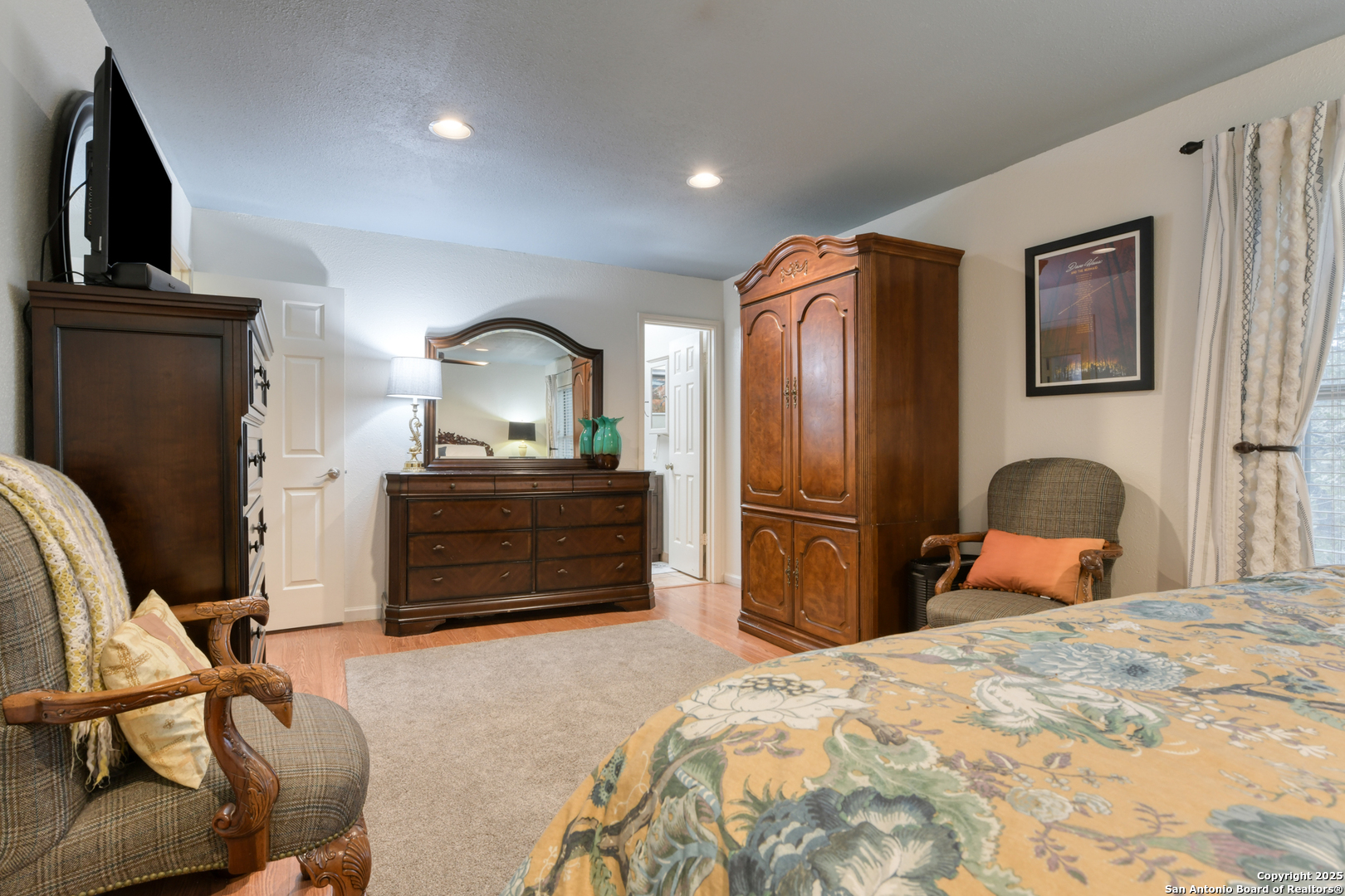 9295 RIDGE POST