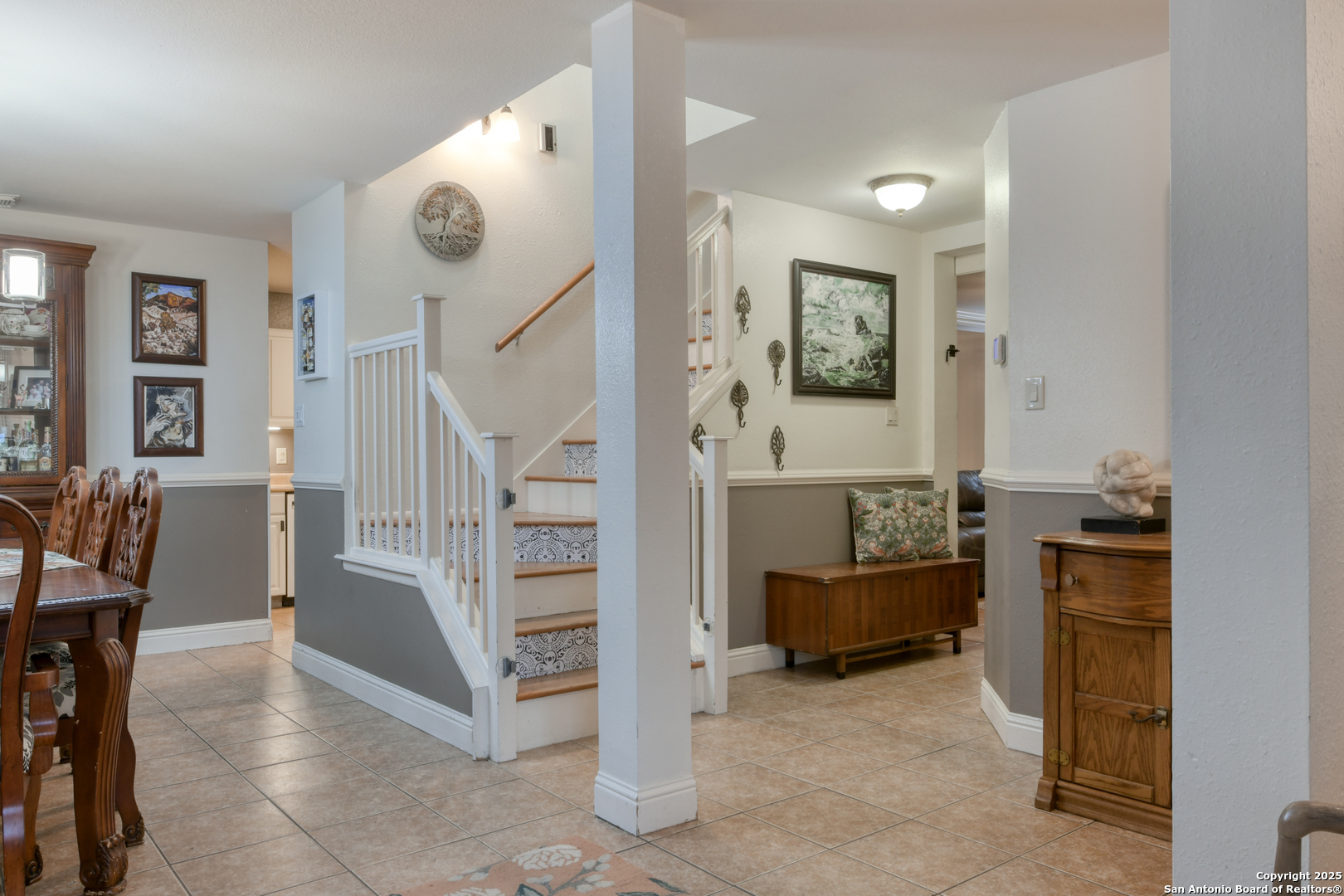 9295 RIDGE POST