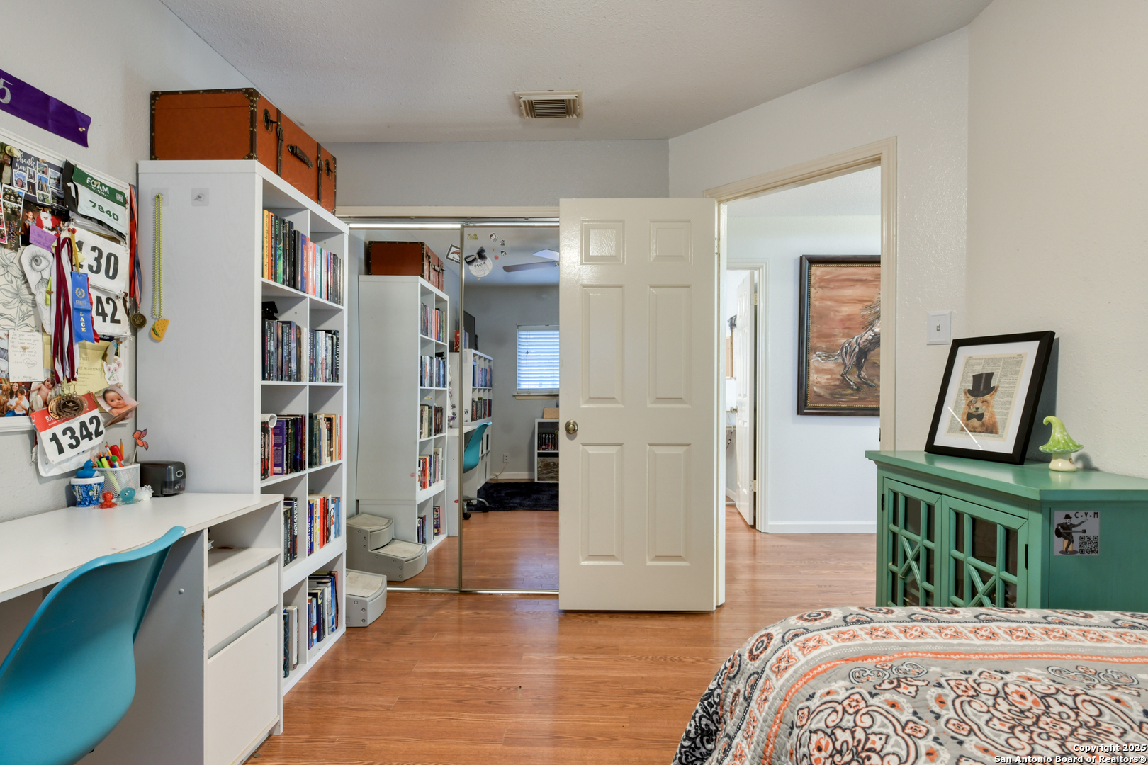 9295 RIDGE POST
