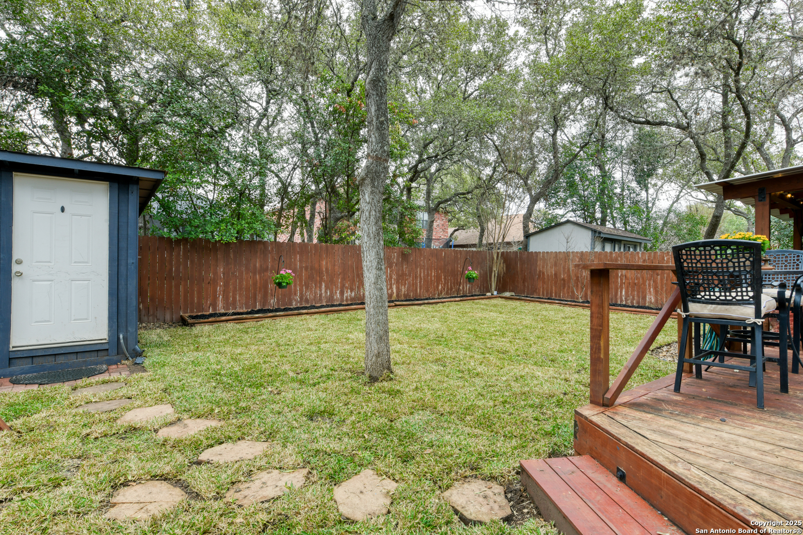 9295 RIDGE POST