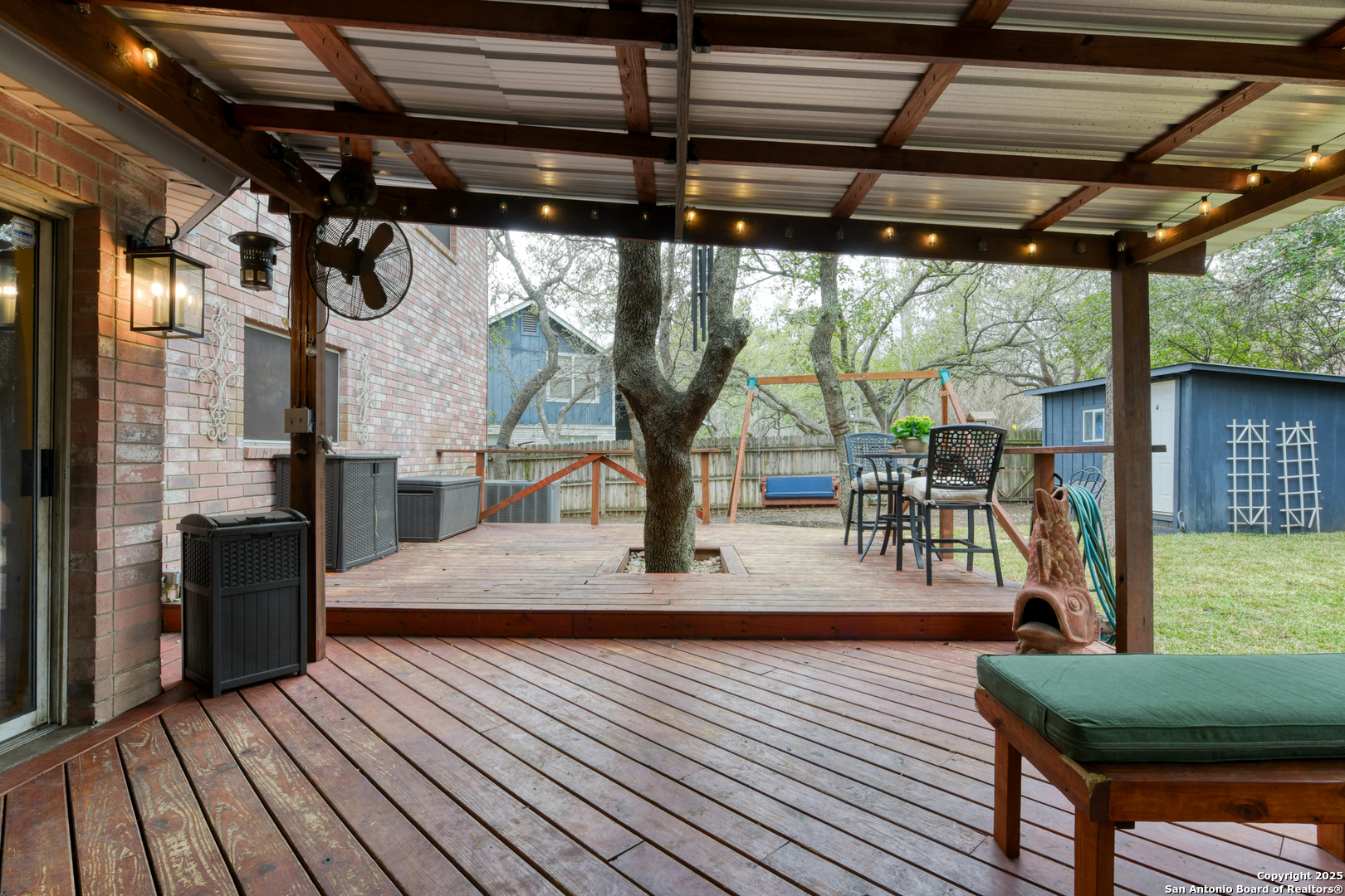 9295 RIDGE POST