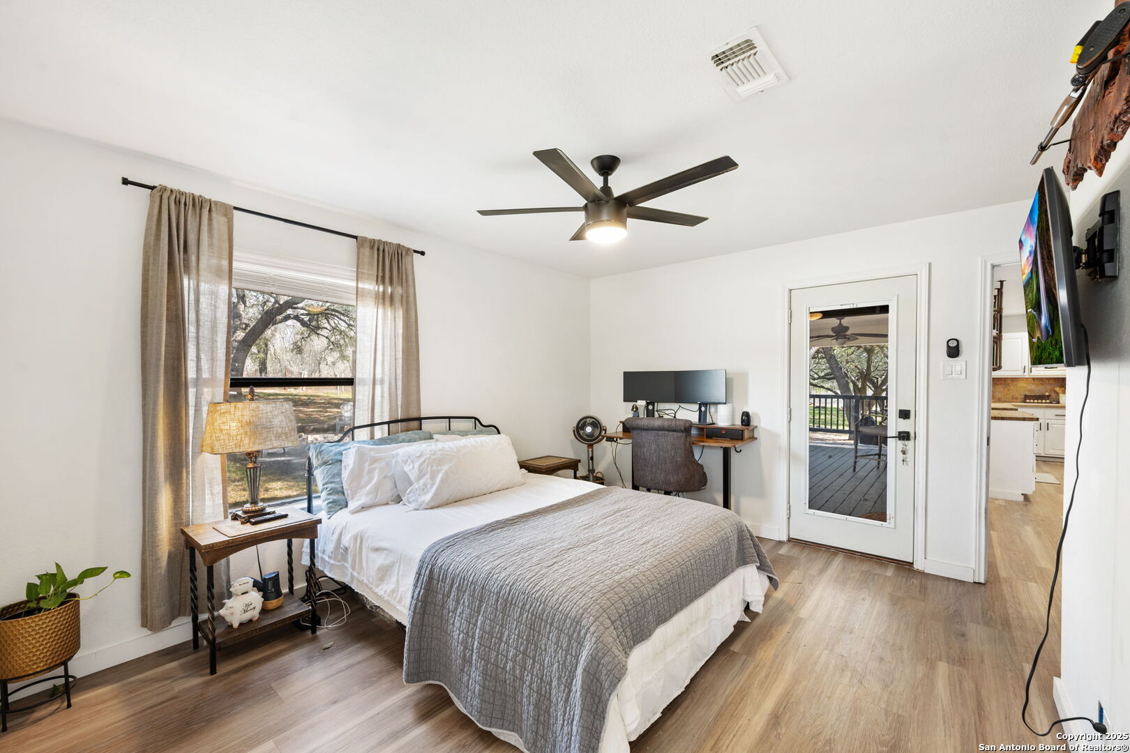 1134 Eagle Creek
