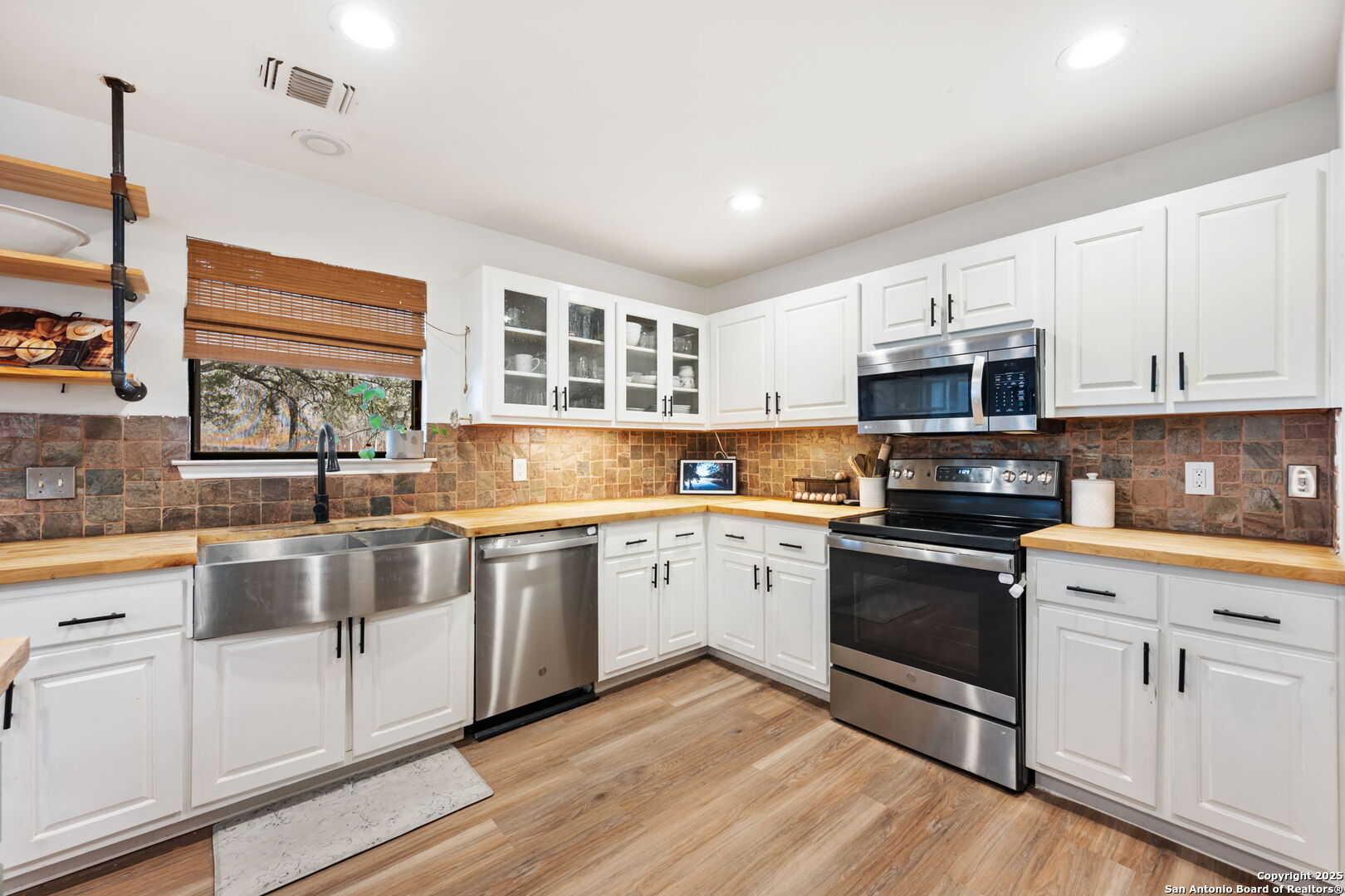 1134 Eagle Creek