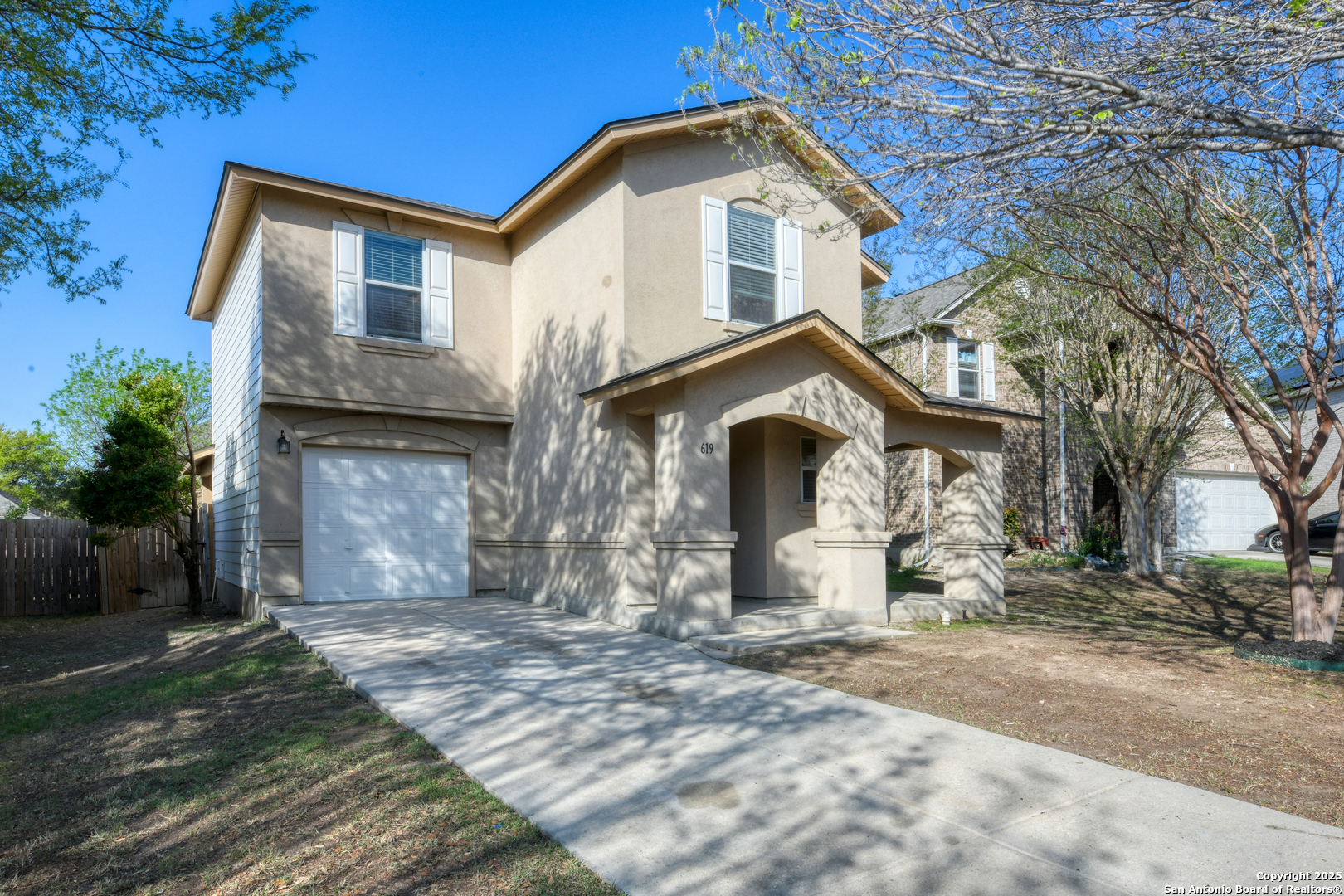 619 Gable Point