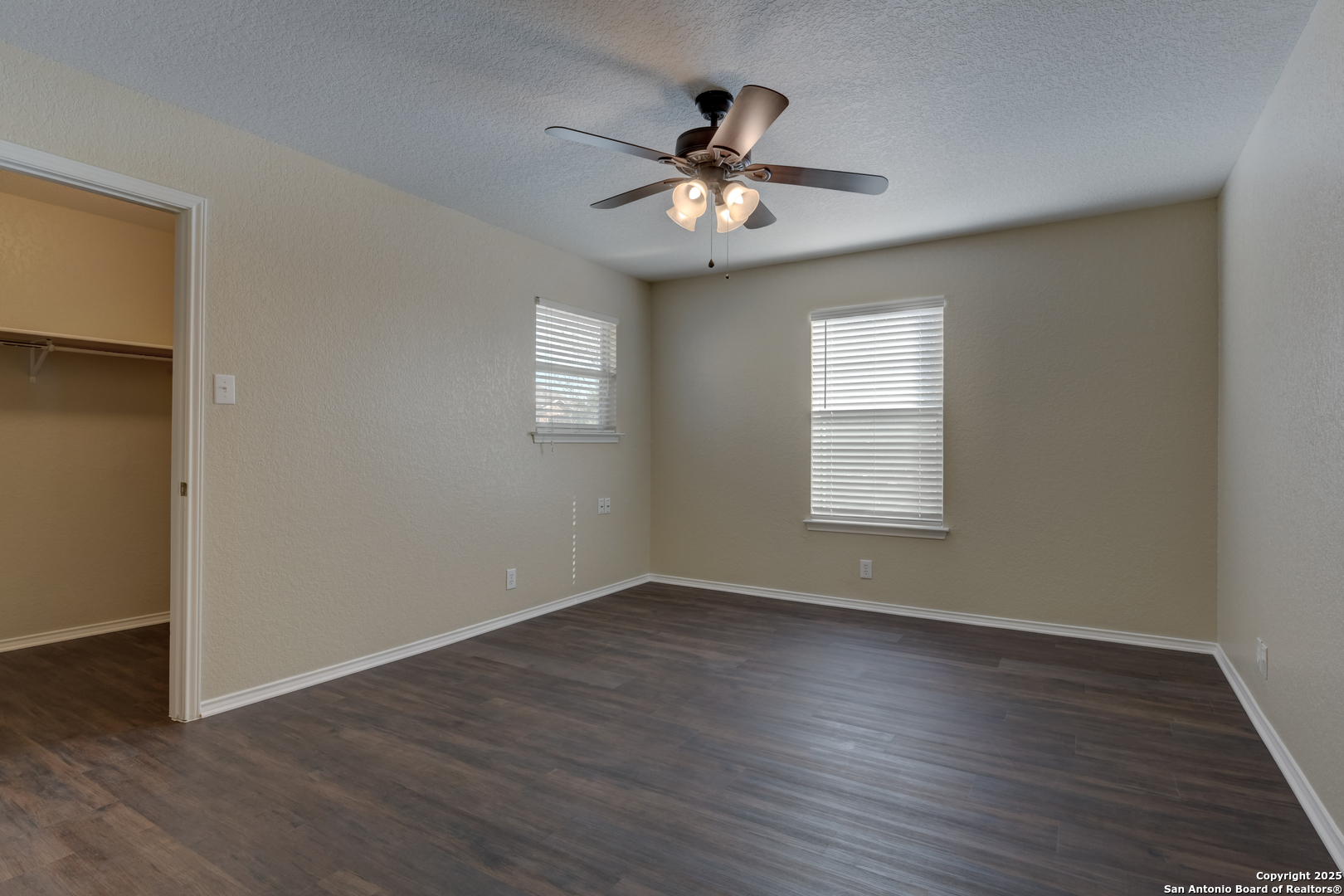 619 Gable Point