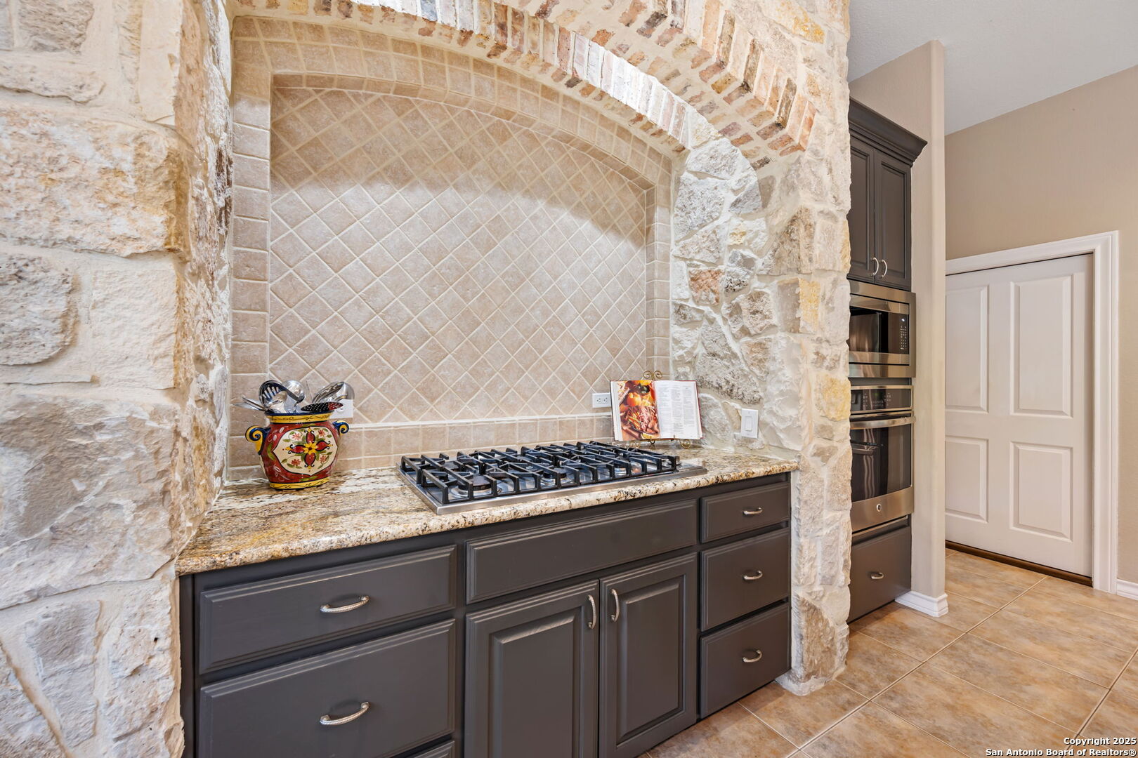14540 Chinquapin
