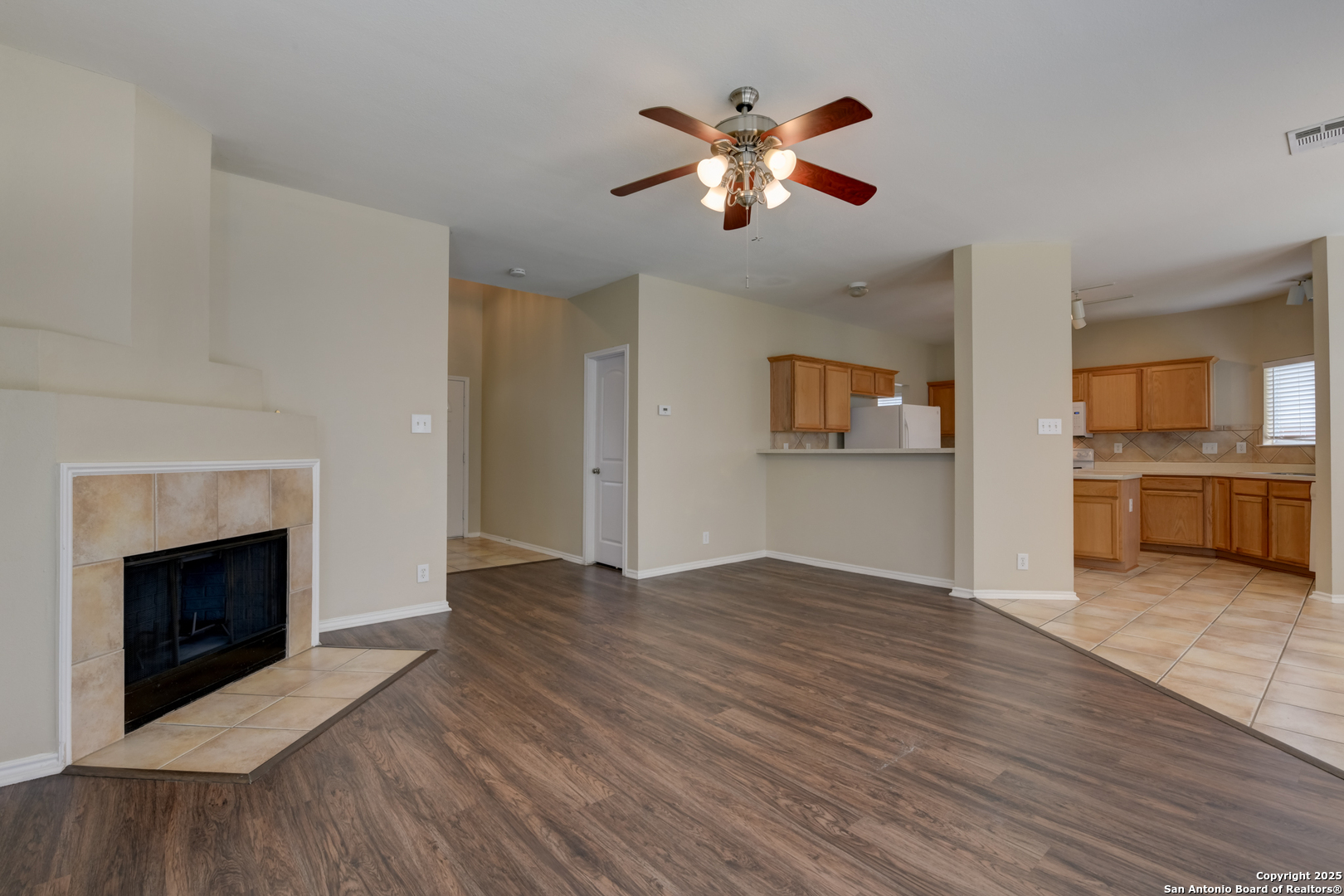 6139 Wood Bayou