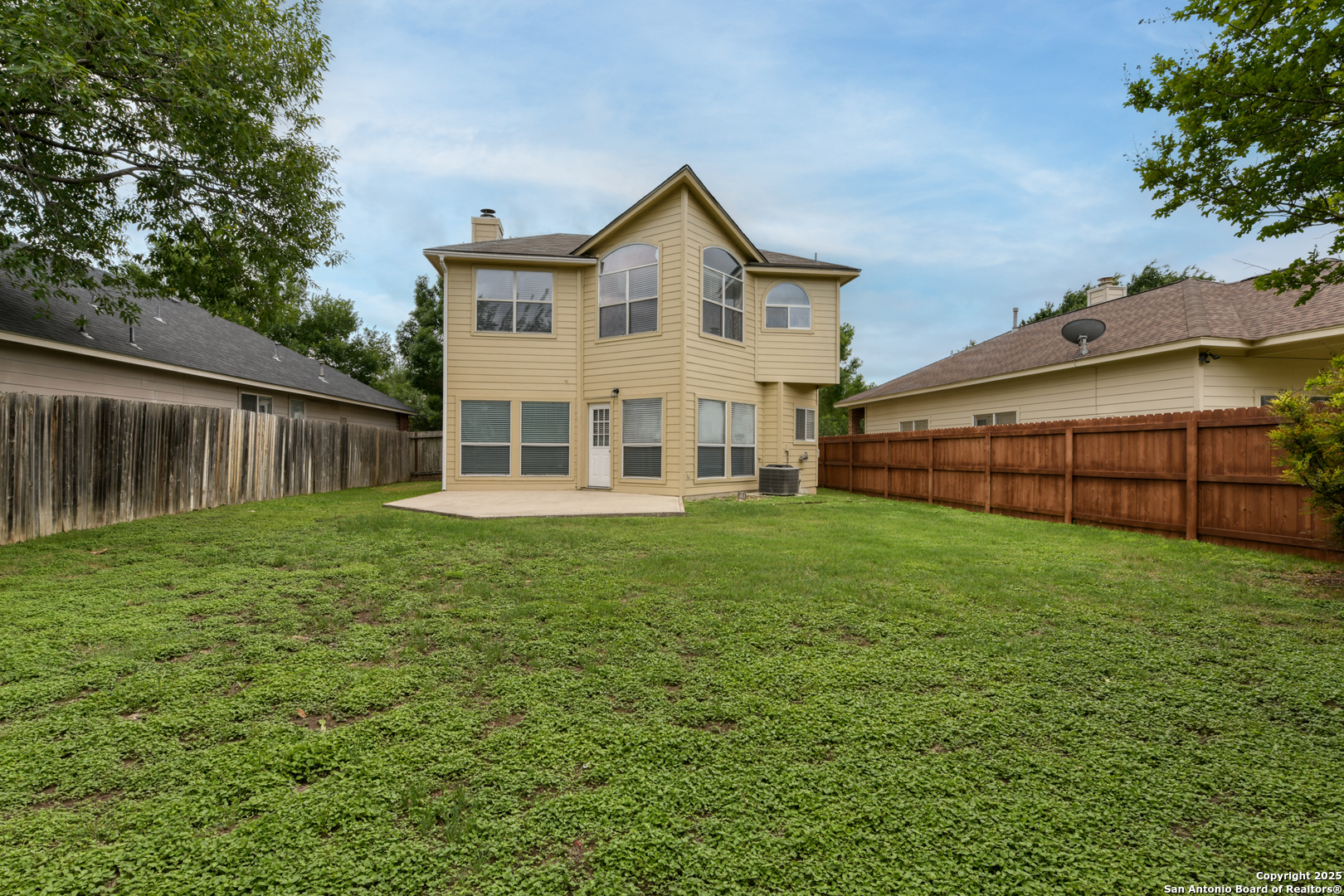 6139 Wood Bayou