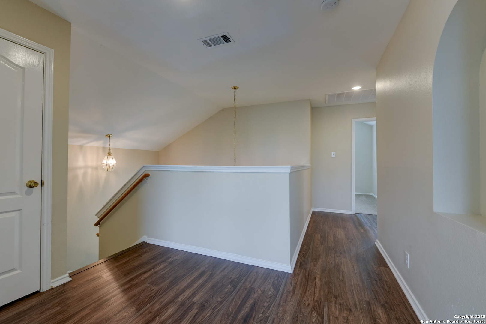 6139 Wood Bayou