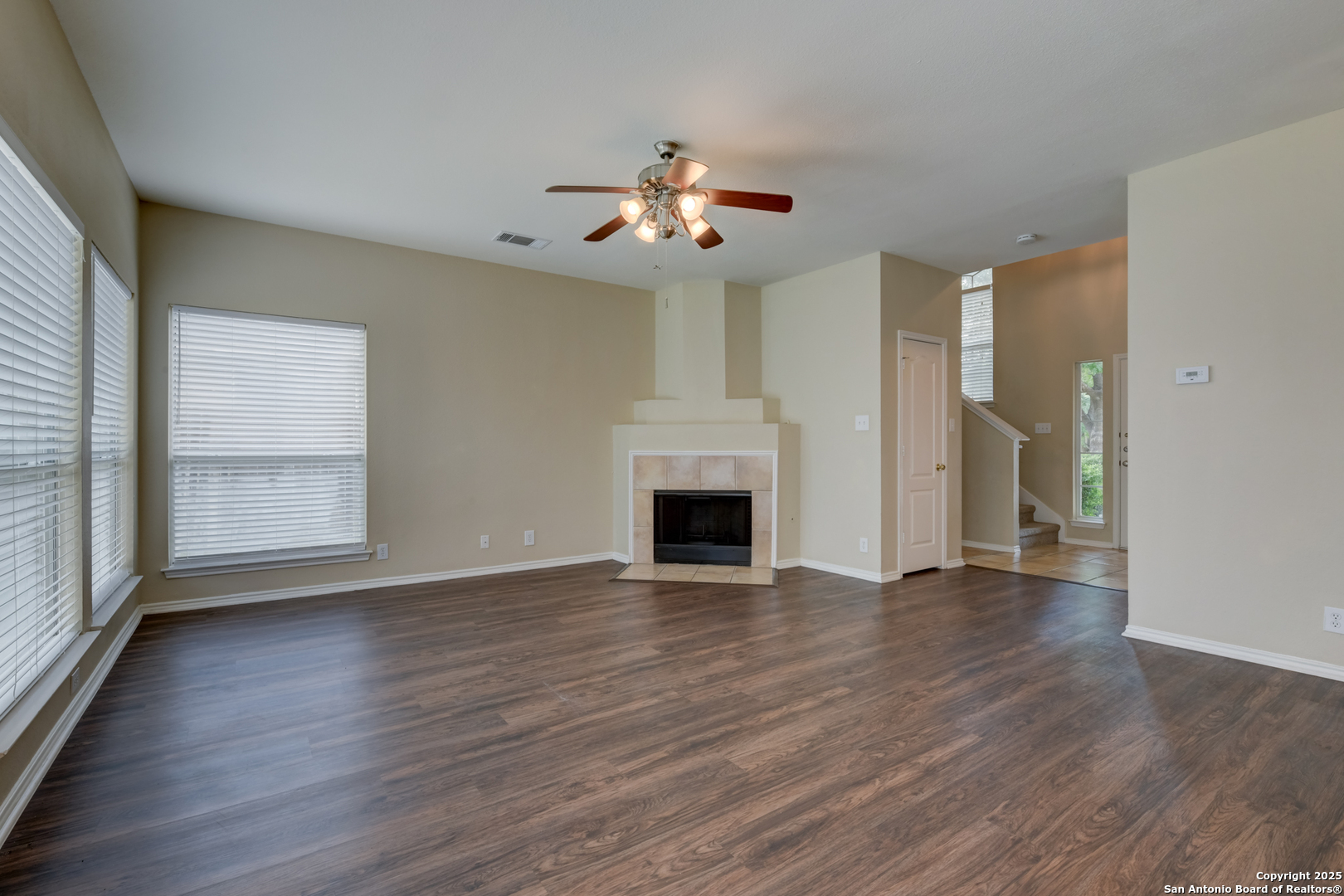 6139 Wood Bayou