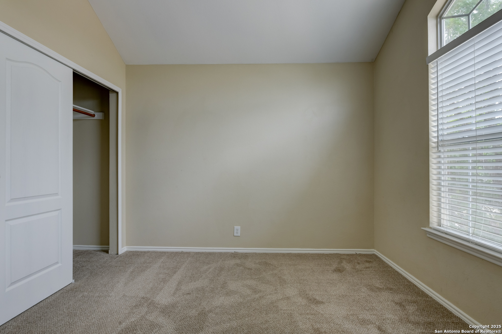 6139 Wood Bayou