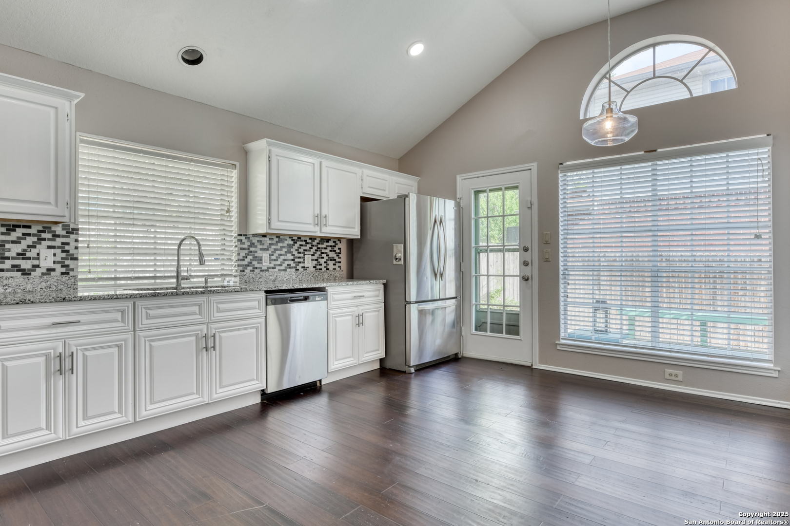 1523 Blackbridge