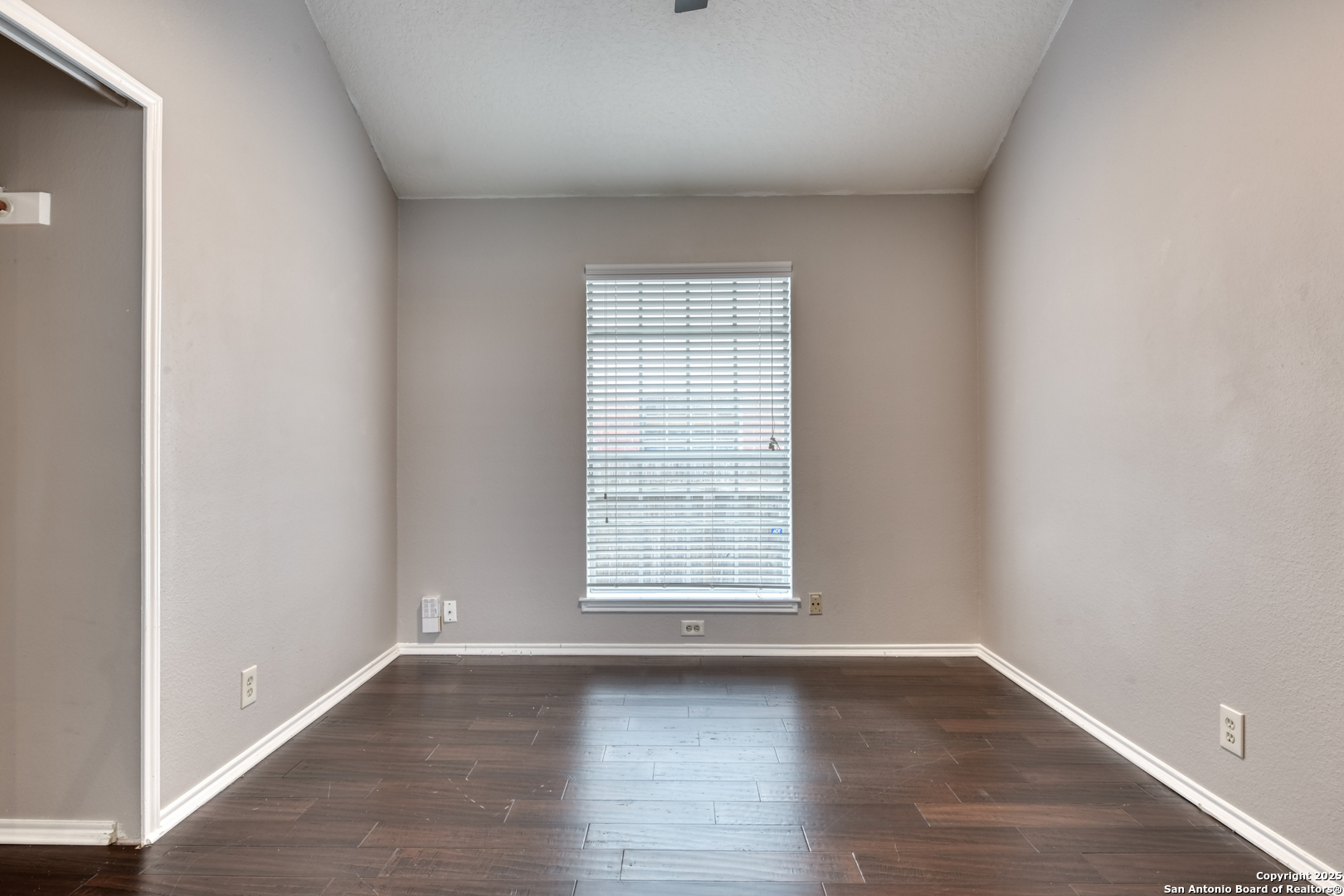 1523 Blackbridge