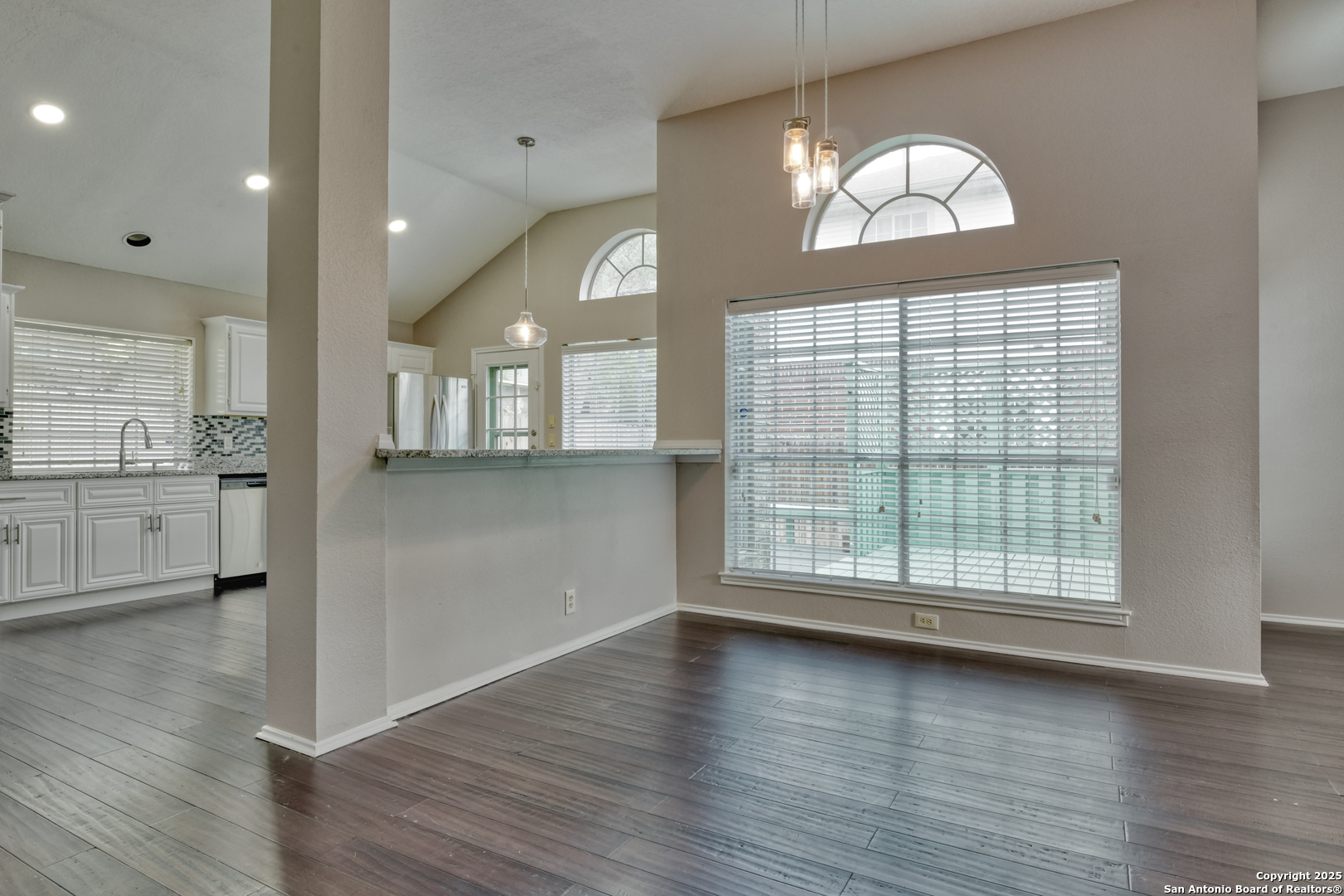 1523 Blackbridge