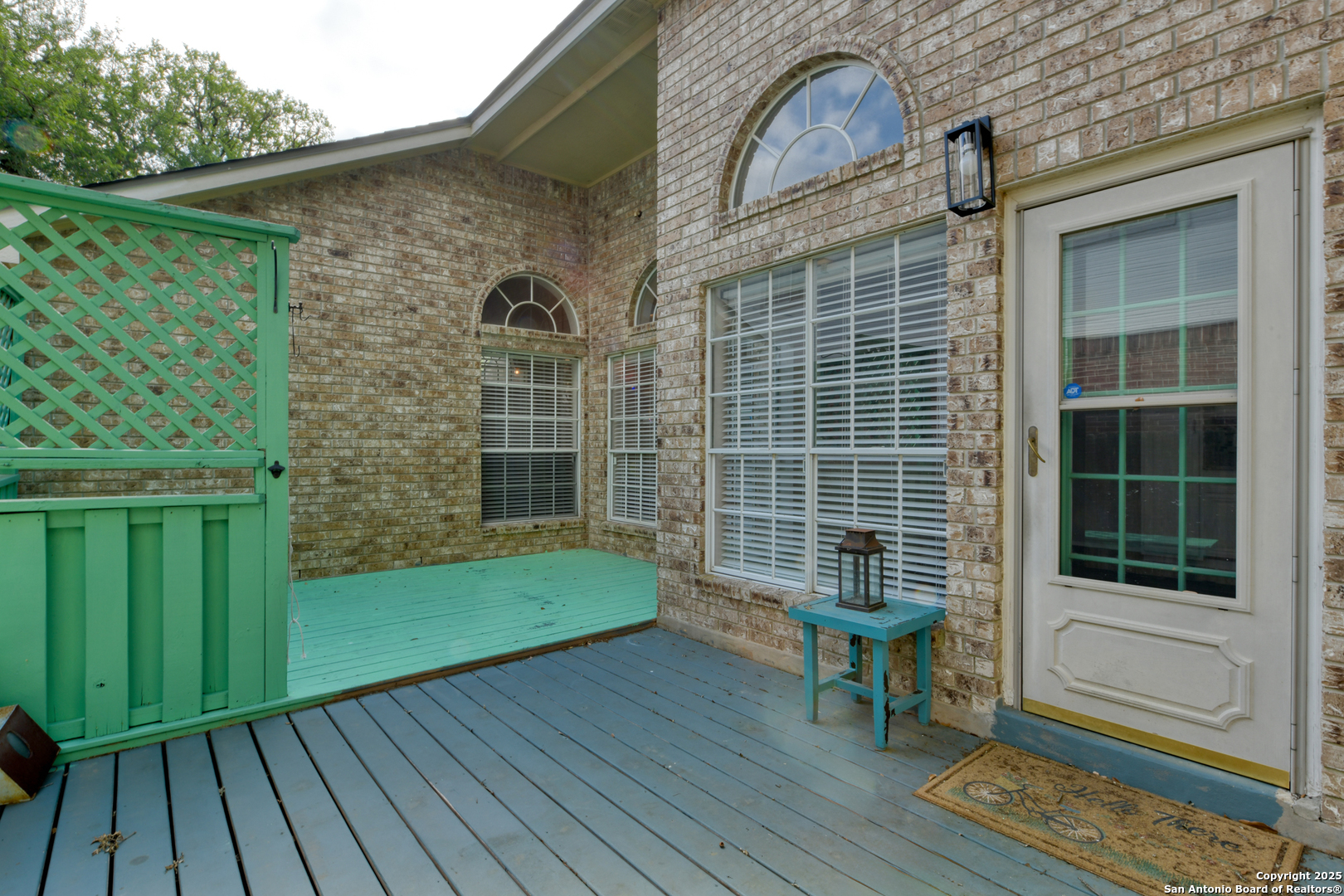 1523 Blackbridge