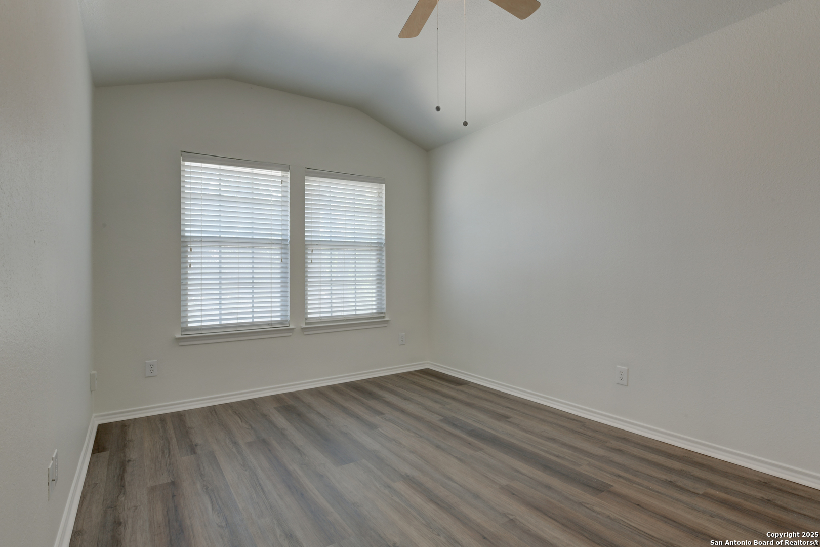 843 Magnolia Mist