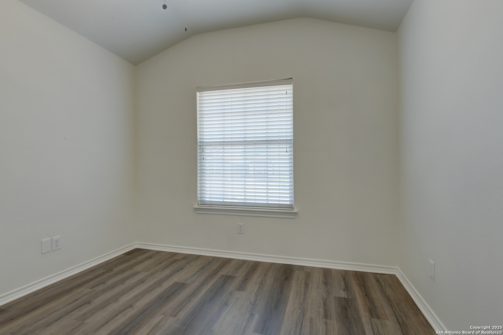 843 Magnolia Mist