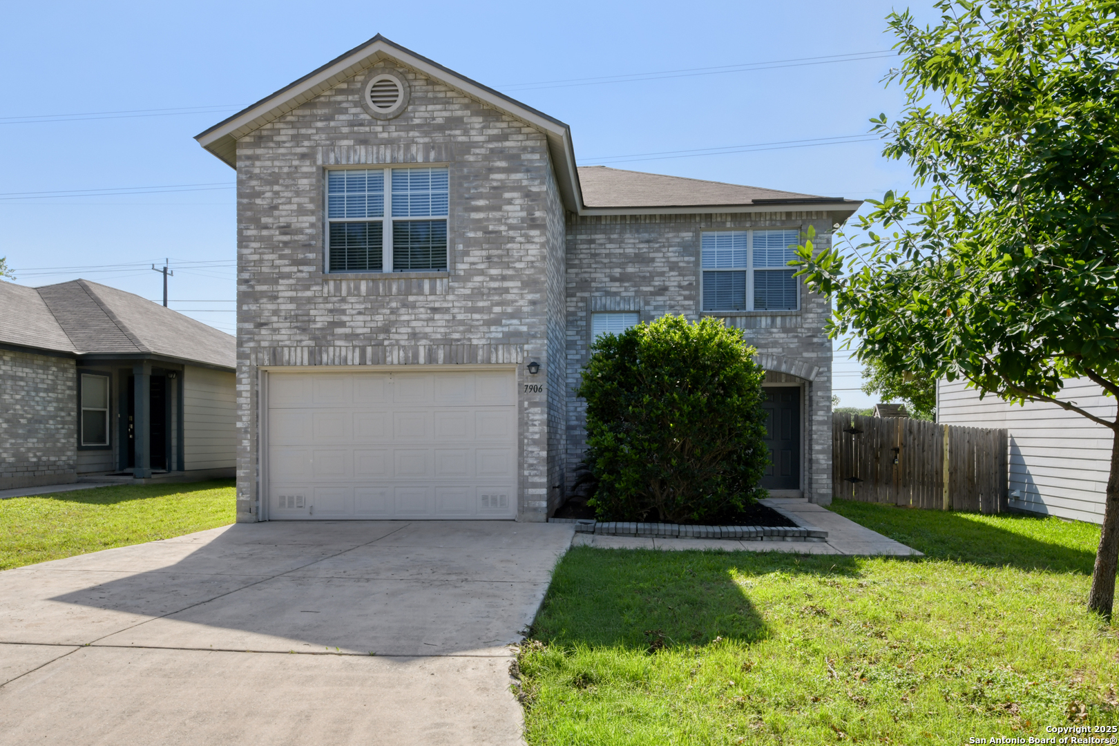 7906 Cortland Oak