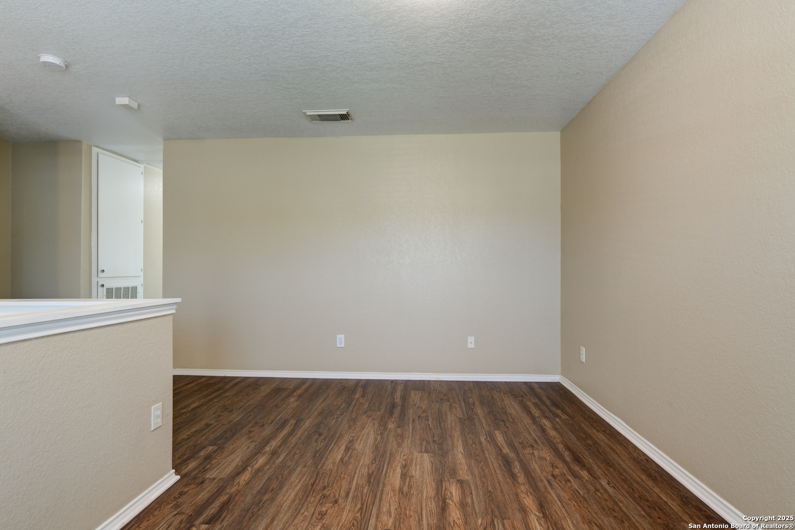 7906 Cortland Oak
