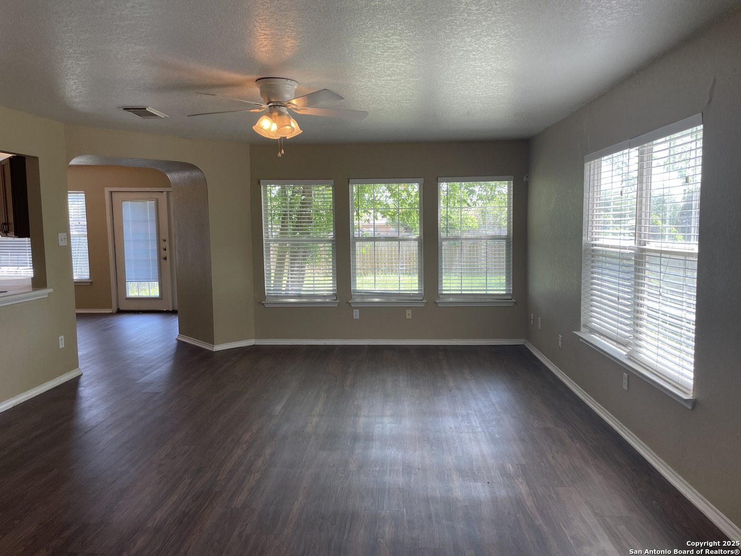 7906 Cortland Oak