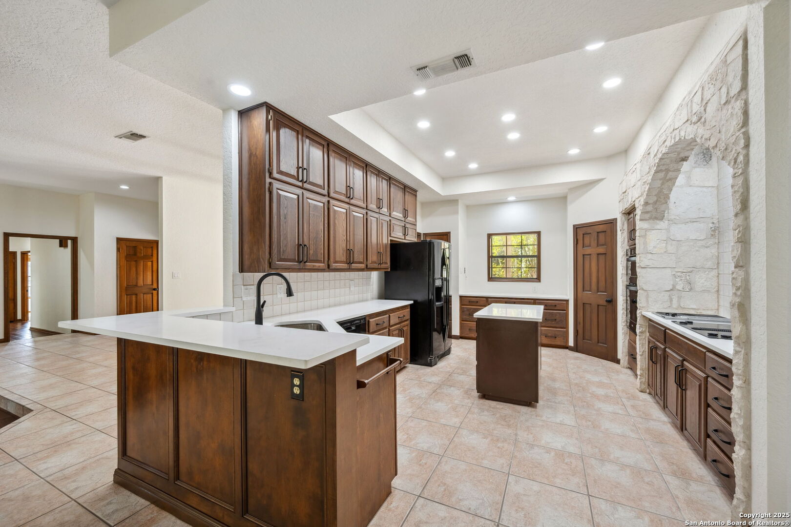 8835 Garden Ridge Drive