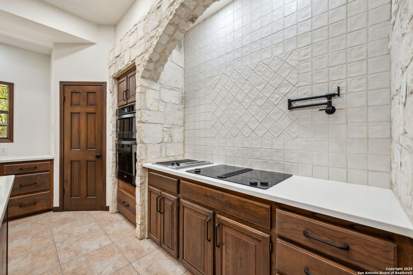 8835 Garden Ridge Drive