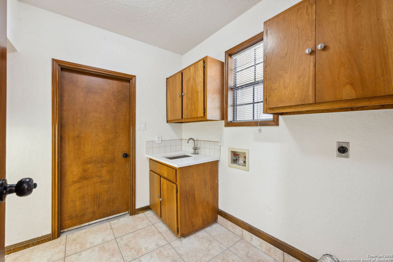 8835 Garden Ridge Drive