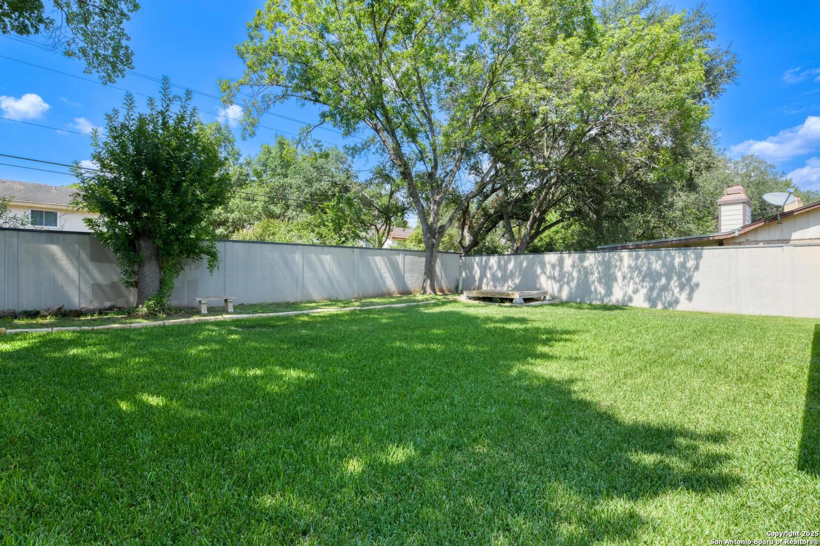 2215 Shady Rock Circle