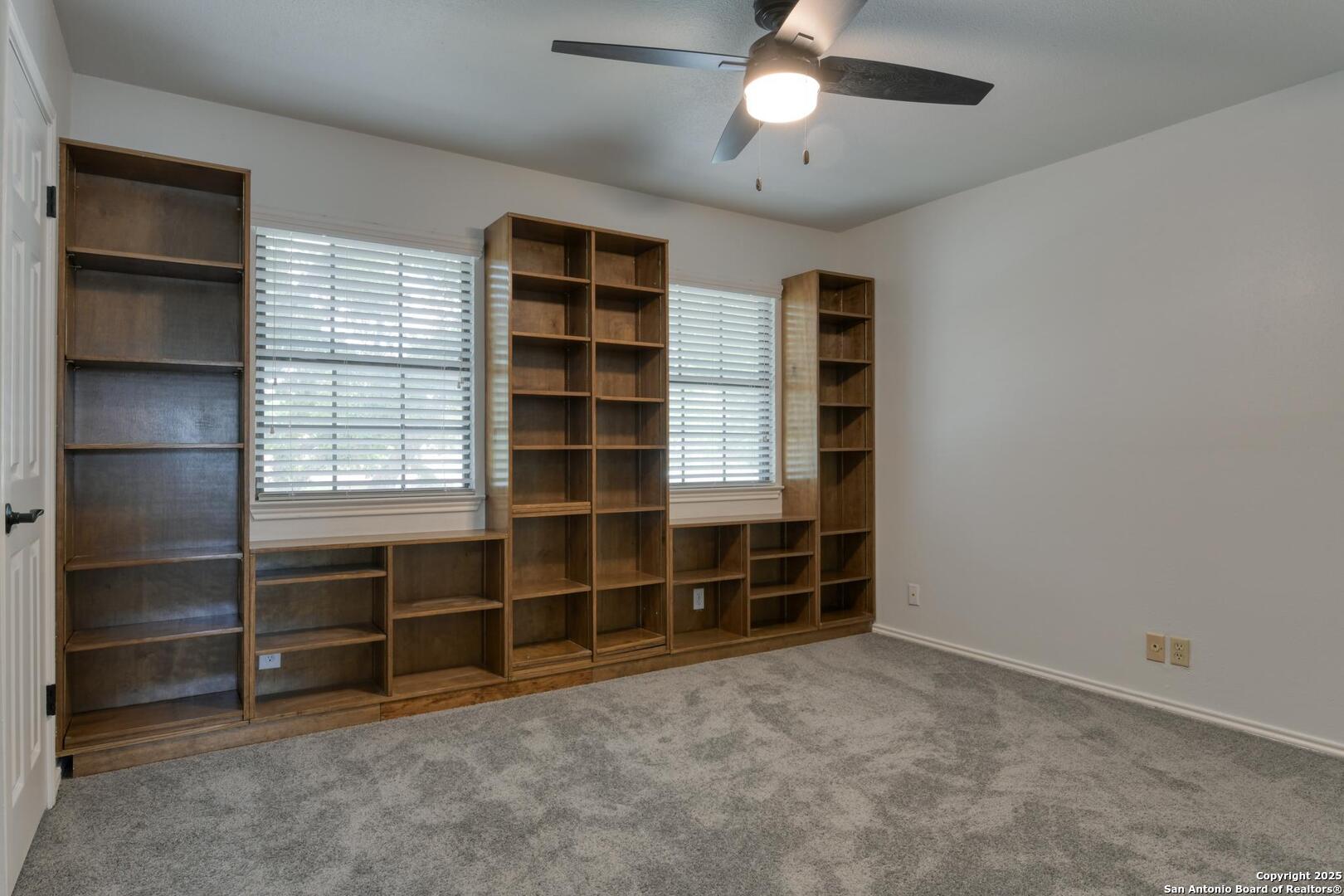 2215 Shady Rock Circle