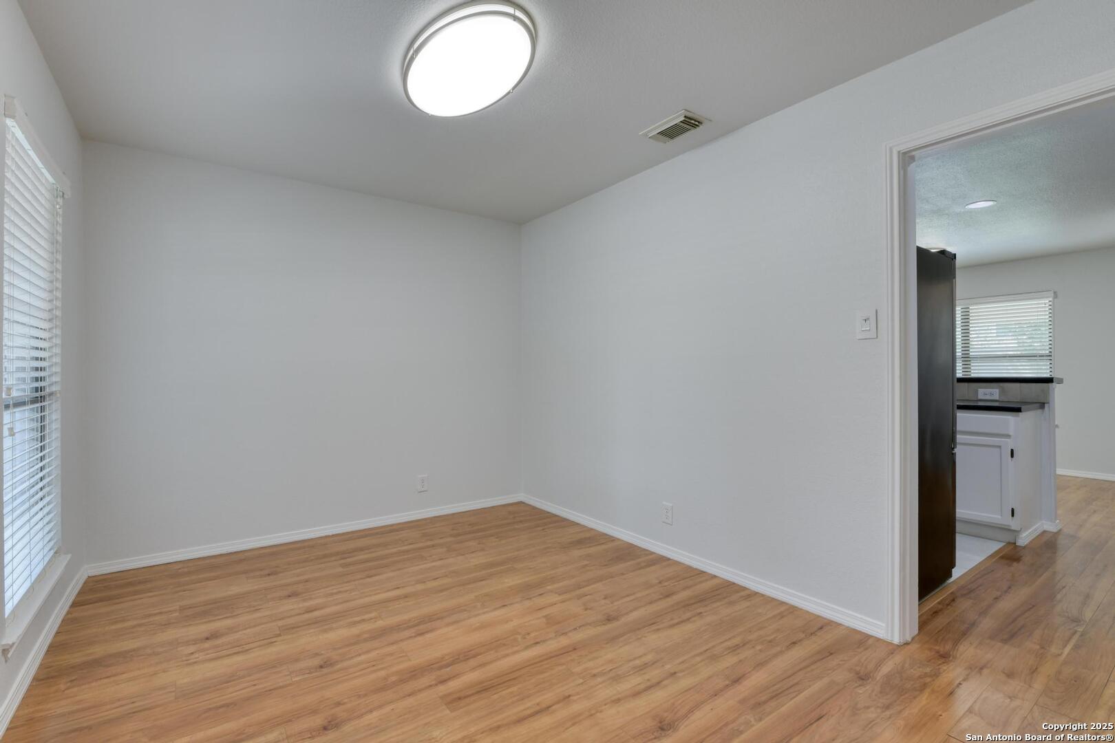 2215 Shady Rock Circle