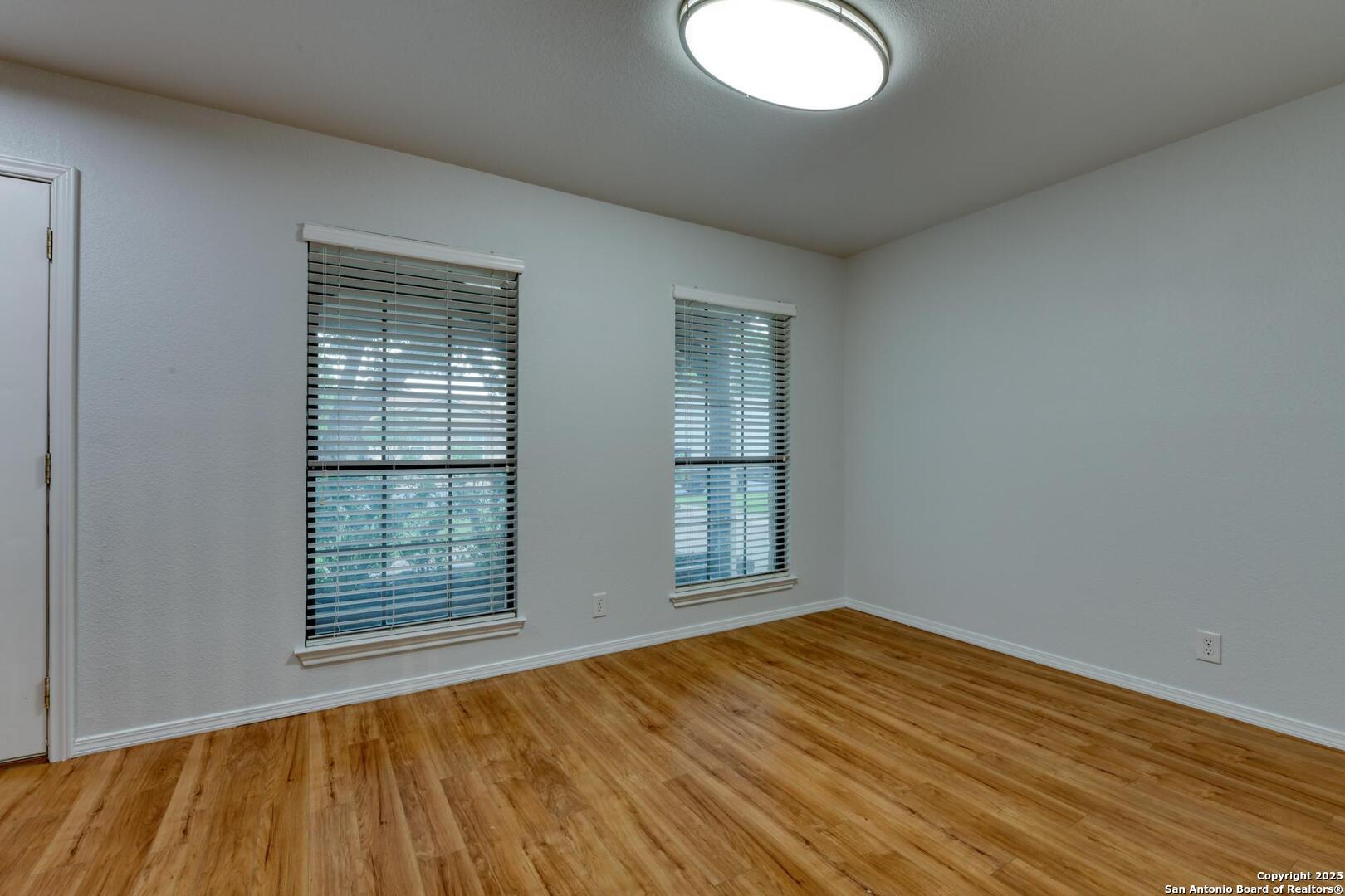 2215 Shady Rock Circle