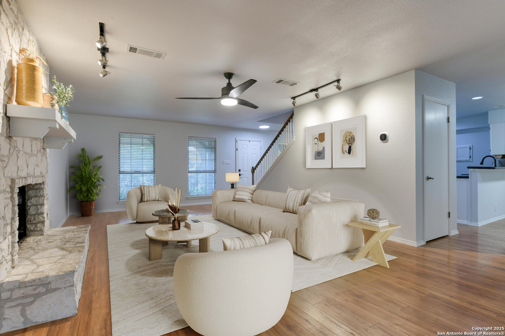 2215 Shady Rock Circle